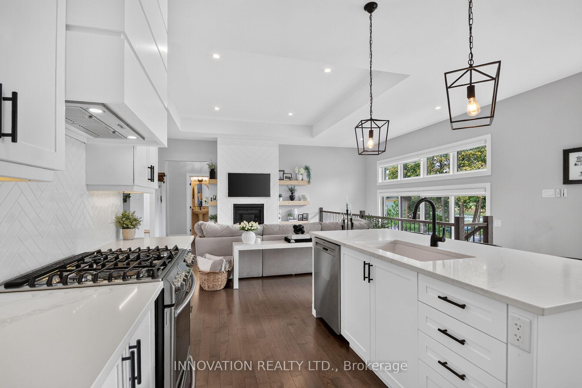 Photo 11 of 1810 Cedarlakes Way, Ottawa, Greely — HOMEH