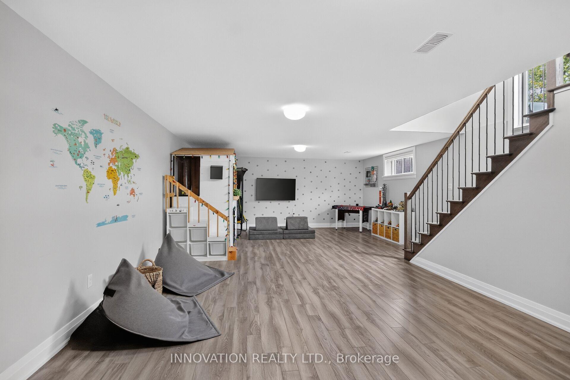 Photo 31 of 1810 Cedarlakes Way, Ottawa, Greely — HOMEH