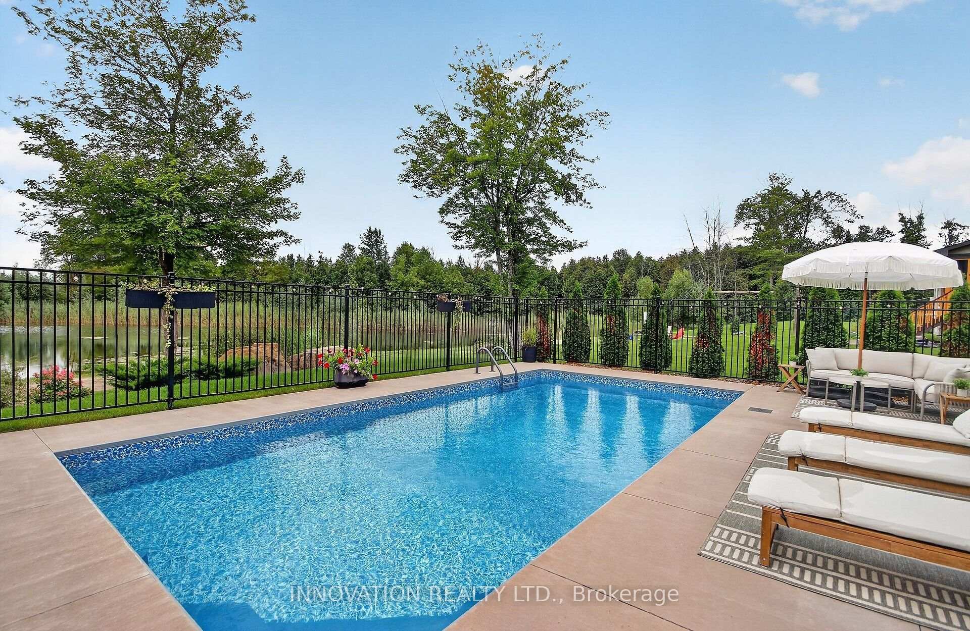 Photo 44 of 1810 Cedarlakes Way, Ottawa, Greely — HOMEH