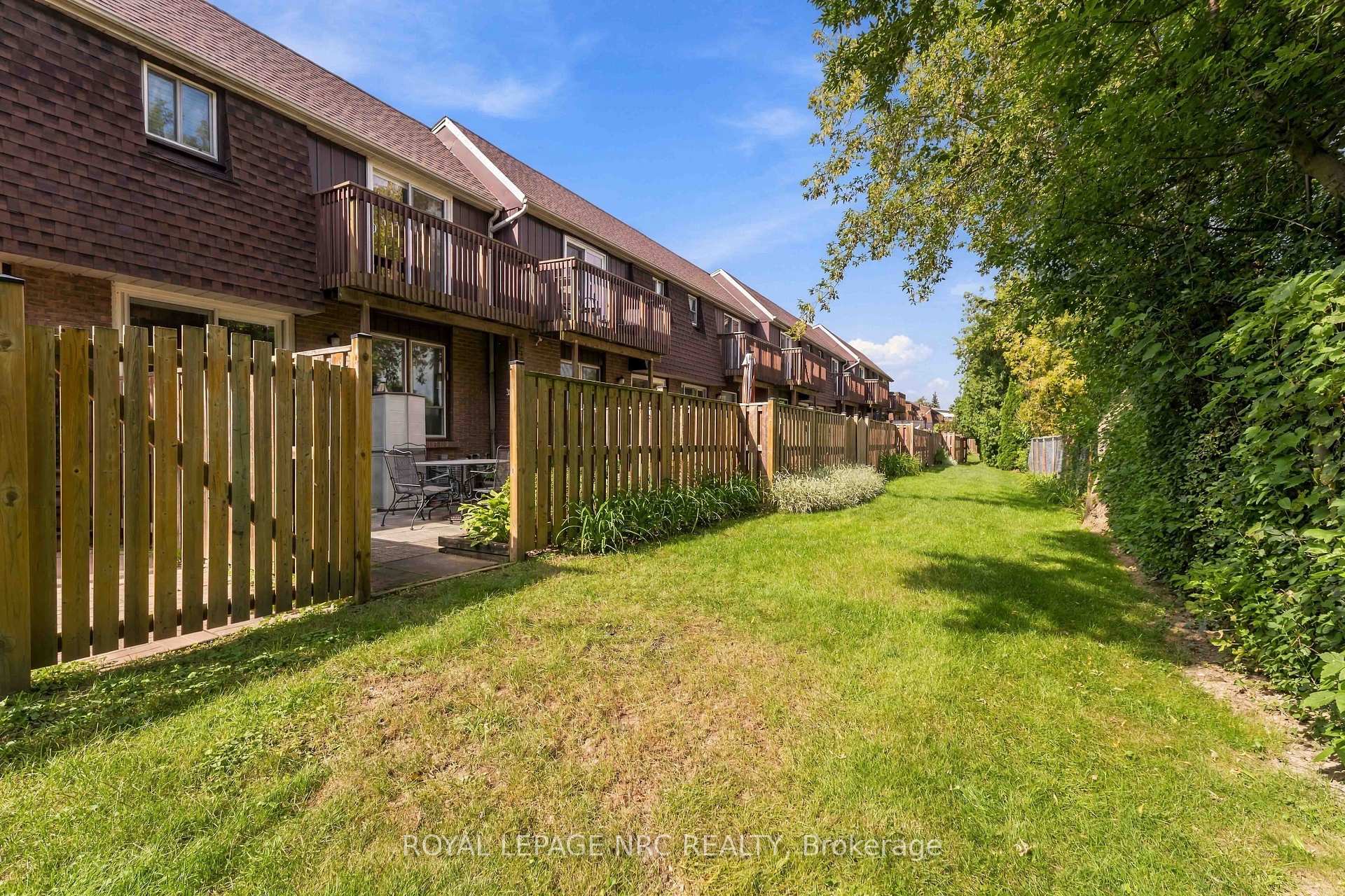 Photo 37 of Unit 43, 122 Lakeshore Road, St. Catharines, Lakeport — HOMEH