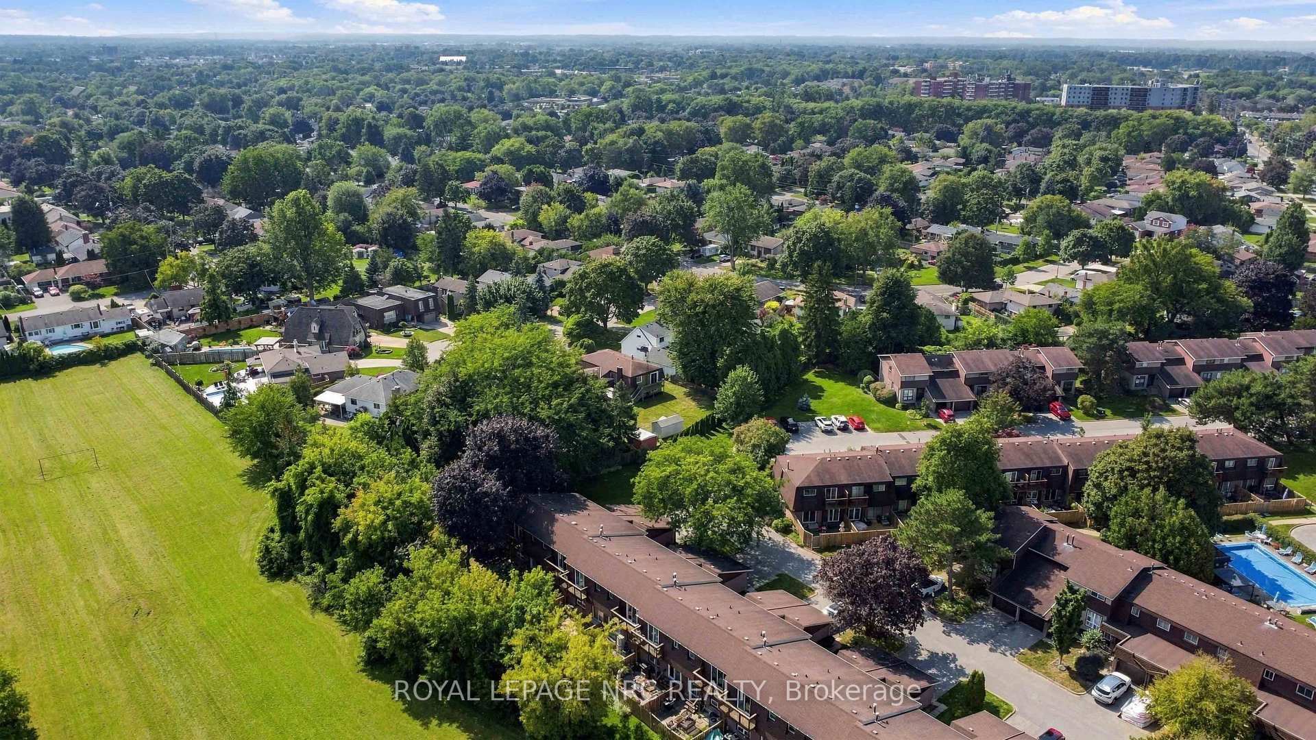 Photo 41 of Unit 43, 122 Lakeshore Road, St. Catharines, Lakeport — HOMEH