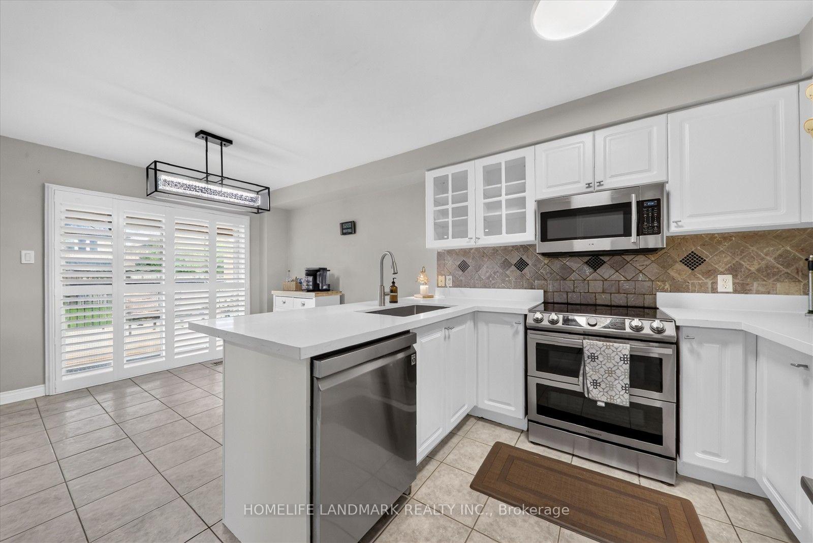 Photo 15 of 14 Floree Street, Whitby, Taunton North — HOMEH