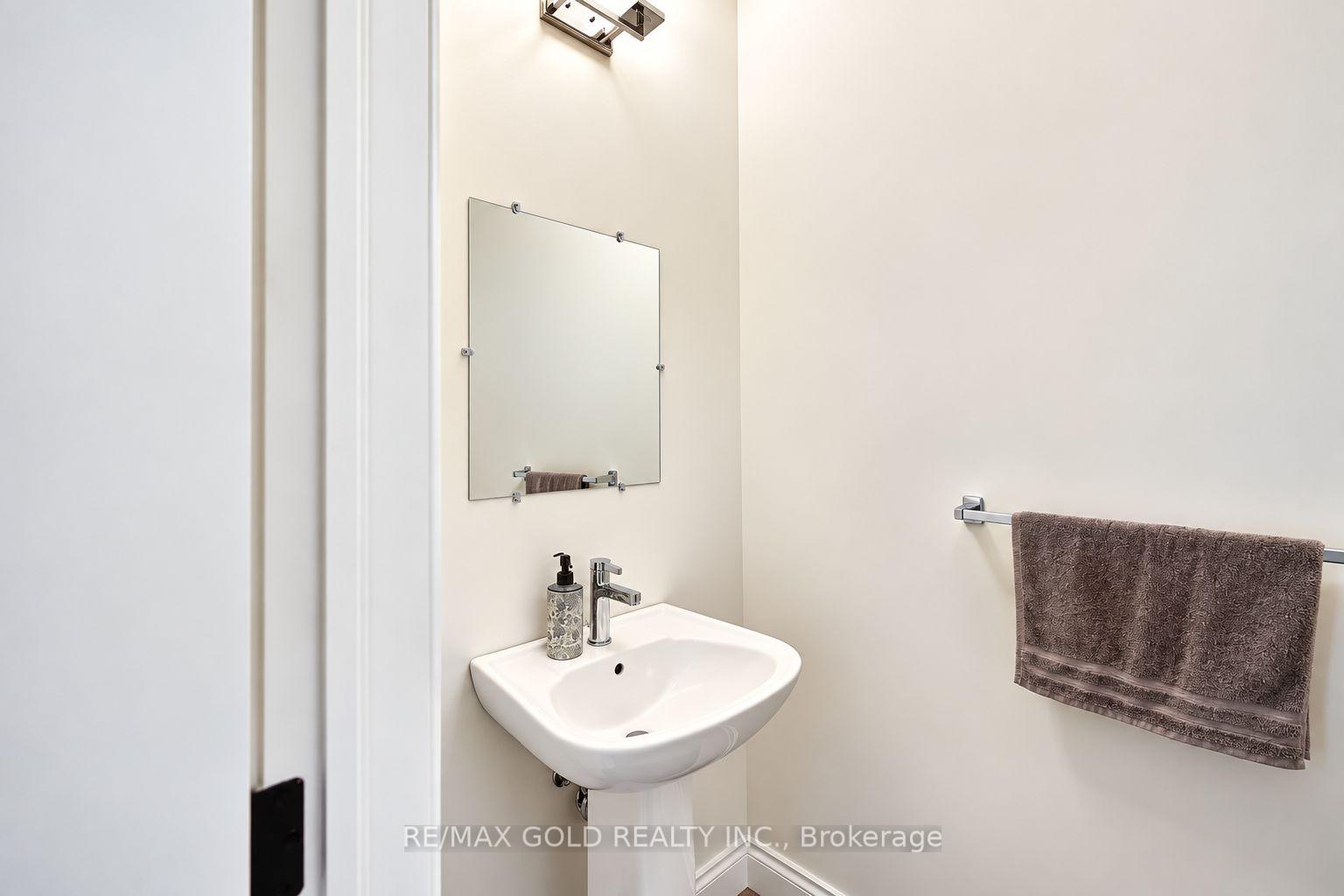 Photo 29 of 53 Hazelwood Pass, Thames Centre, Dorchester — HOMEH