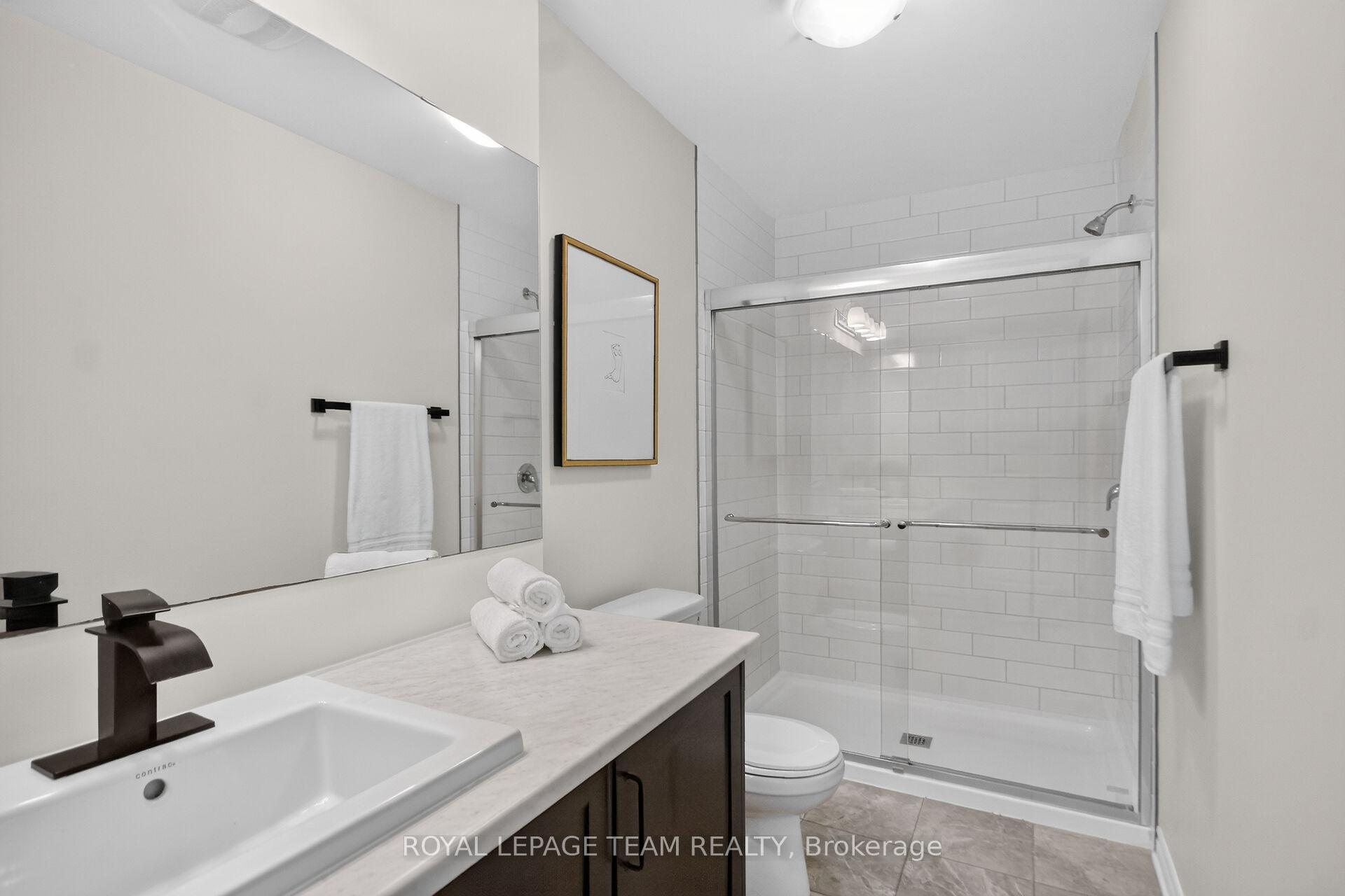 Photo 23 of 102 Patchell Place, North Grenville, North Grenville Twp (Kemptville South) — HOMEH
