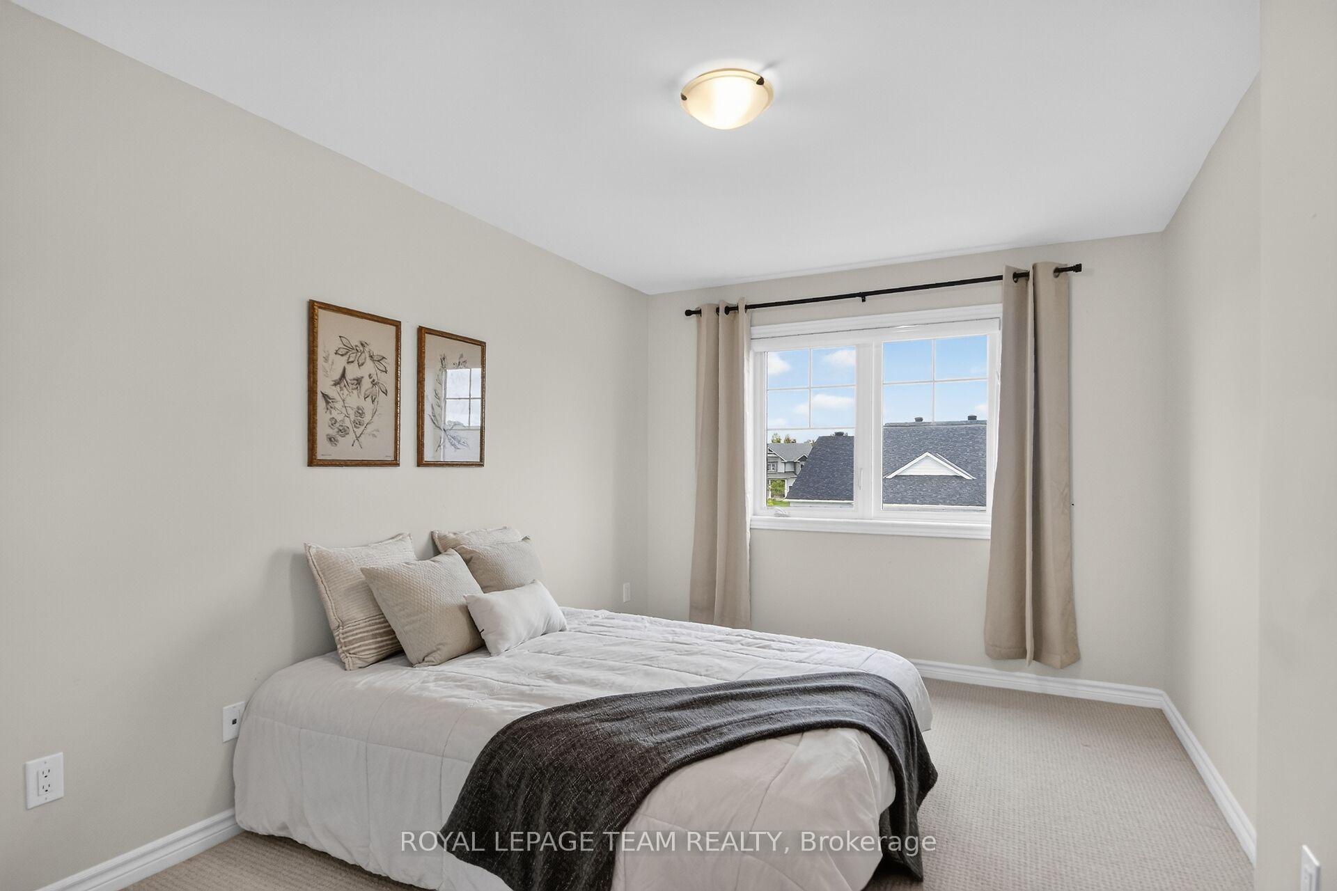 Photo 24 of 102 Patchell Place, North Grenville, North Grenville Twp (Kemptville South) — HOMEH