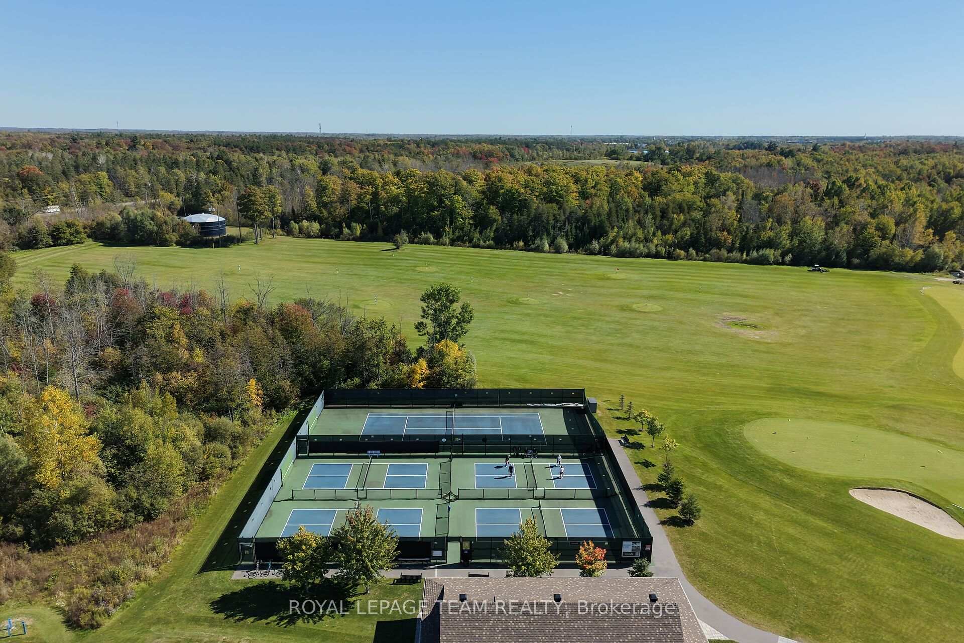 Photo 34 of 102 Patchell Place, North Grenville, North Grenville Twp (Kemptville South) — HOMEH