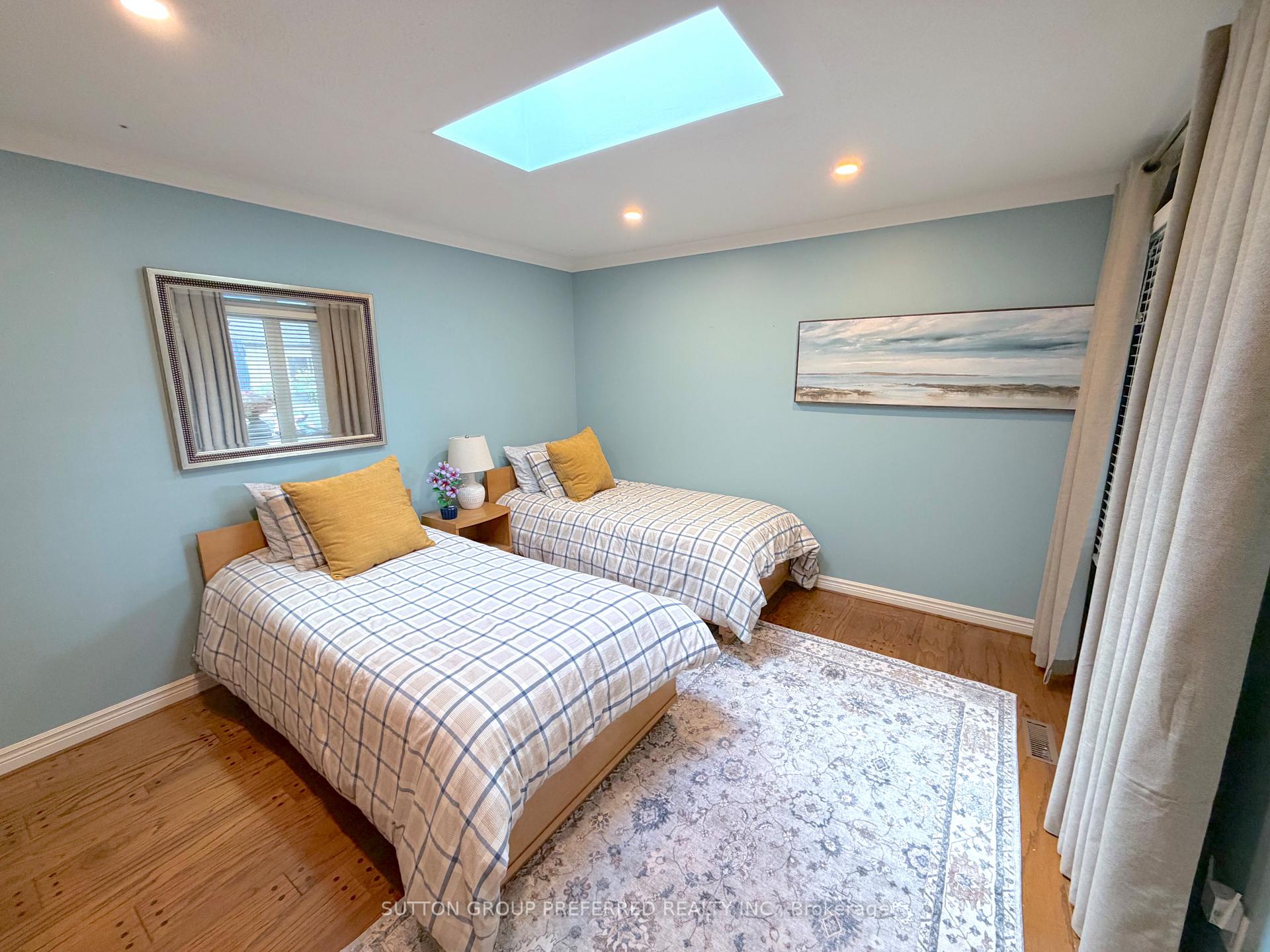 Photo 21 of Unit 4, 163 Pine Valley Drive, London, South N — HOMEH