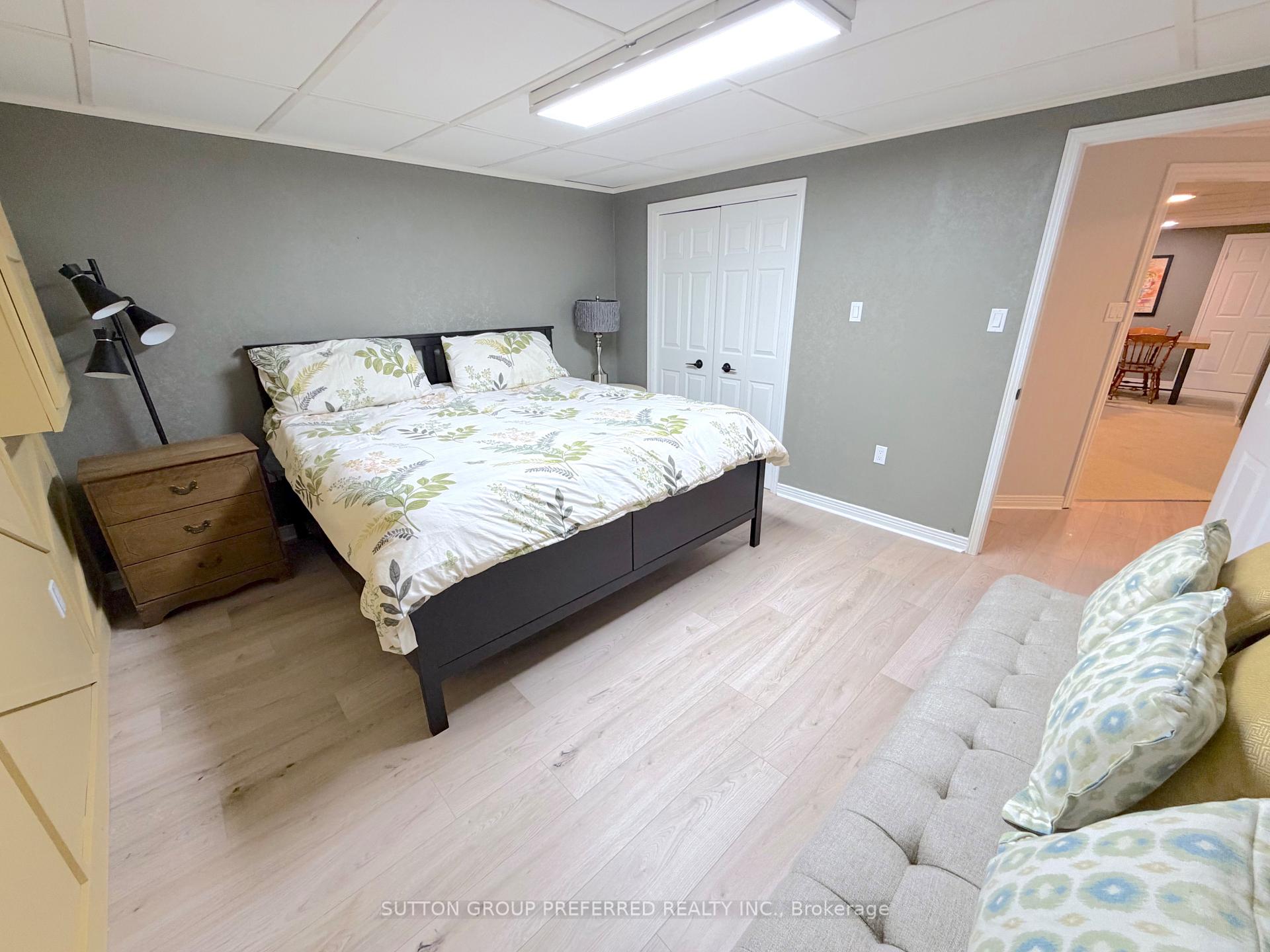 Photo 32 of Unit 4, 163 Pine Valley Drive, London, South N — HOMEH