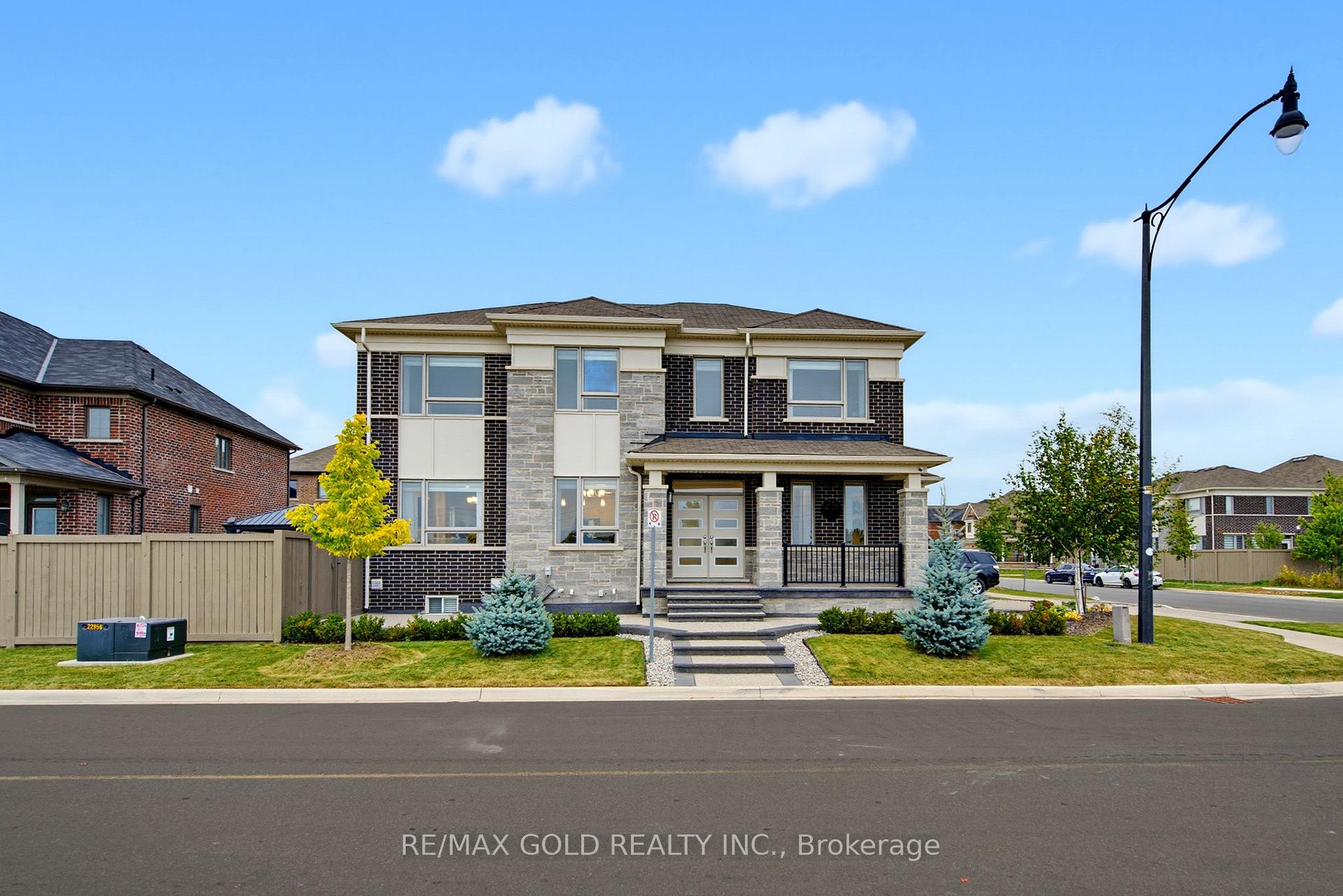 Photo 4 of 53 Affusion Road, Brampton, Northwest Brampton — HOMEH