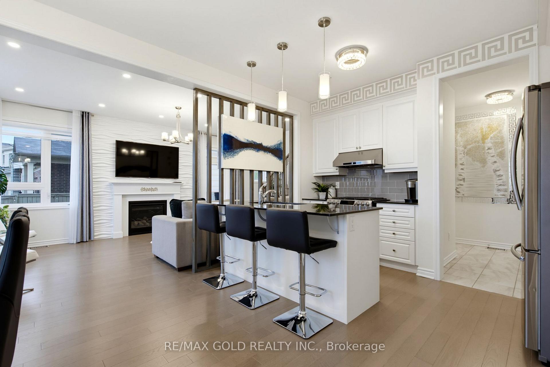 Photo 6 of 53 Affusion Road, Brampton, Northwest Brampton — HOMEH