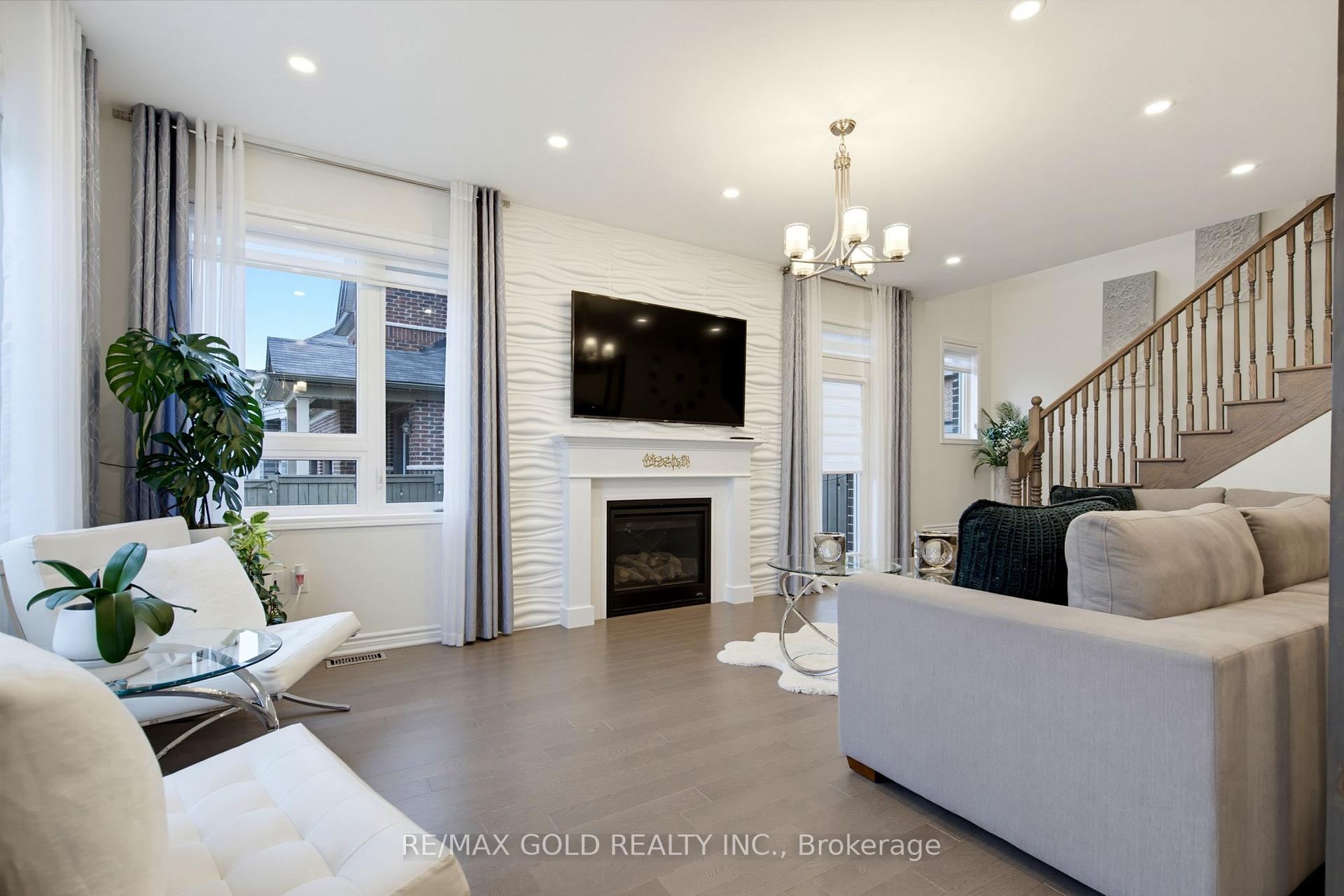 Photo 14 of 53 Affusion Road, Brampton, Northwest Brampton — HOMEH