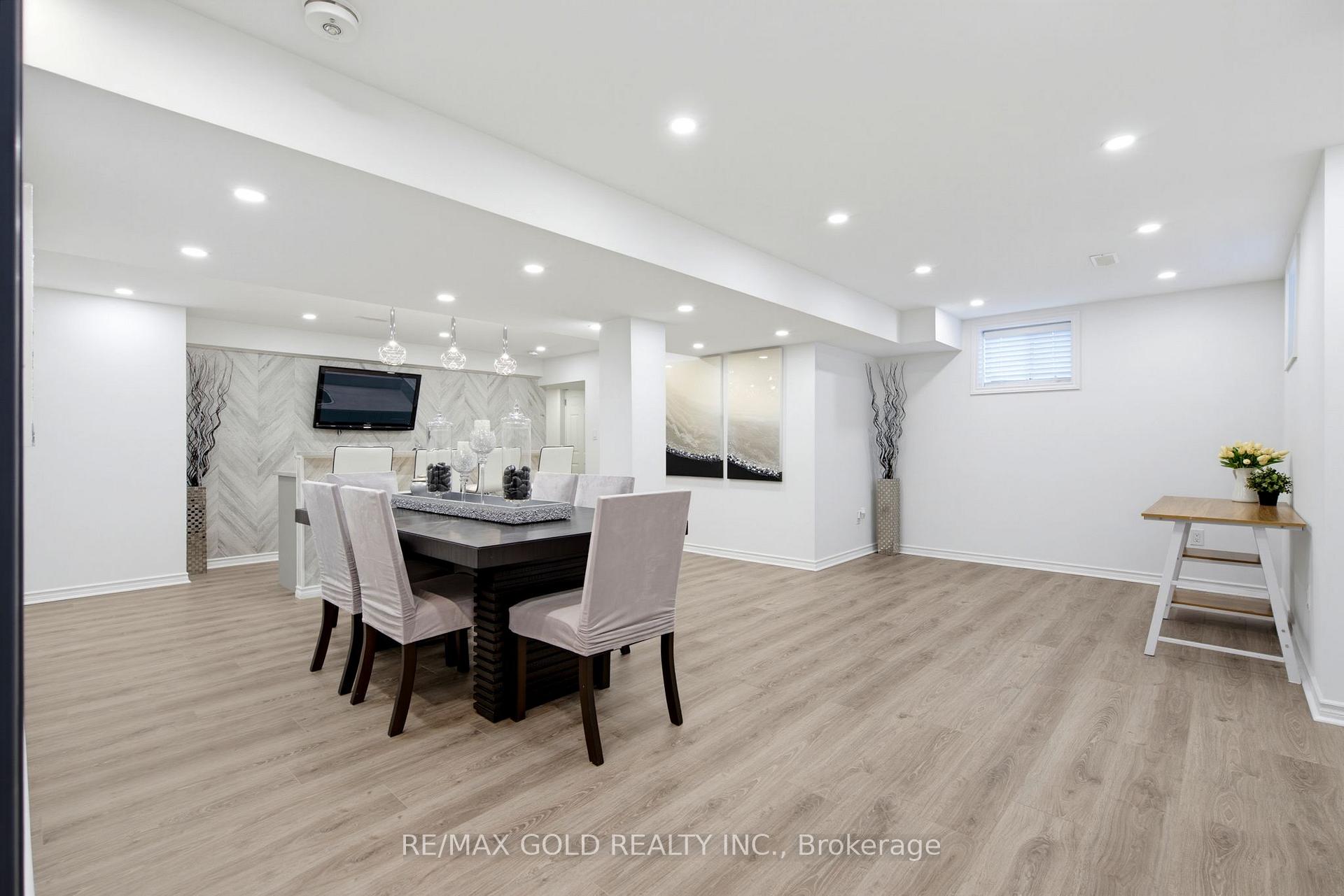 Photo 33 of 53 Affusion Road, Brampton, Northwest Brampton — HOMEH