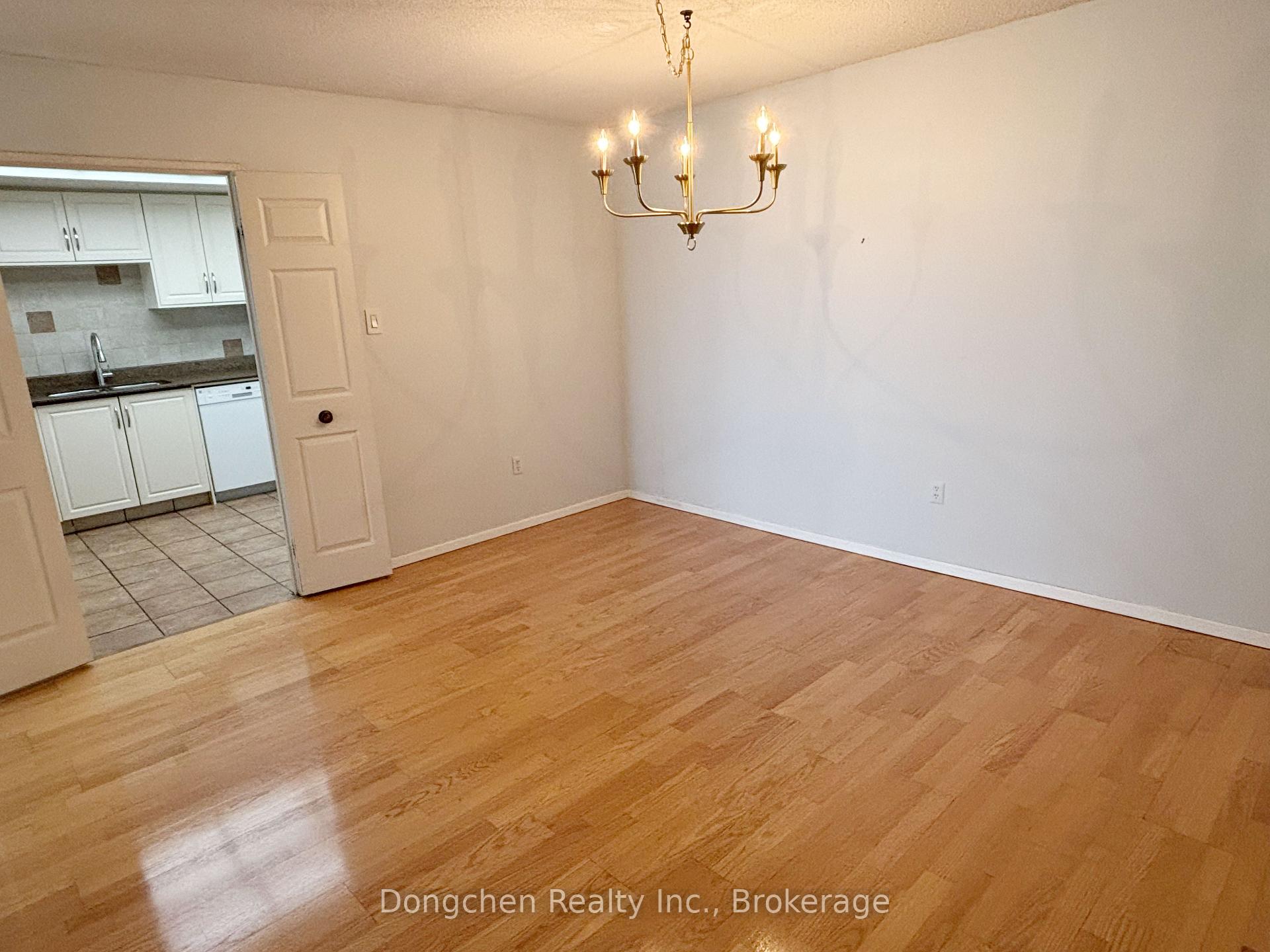 Photo 8 of Unit 1901, 55 Skymark Drive, North York, Hillcrest Village — HOMEH
