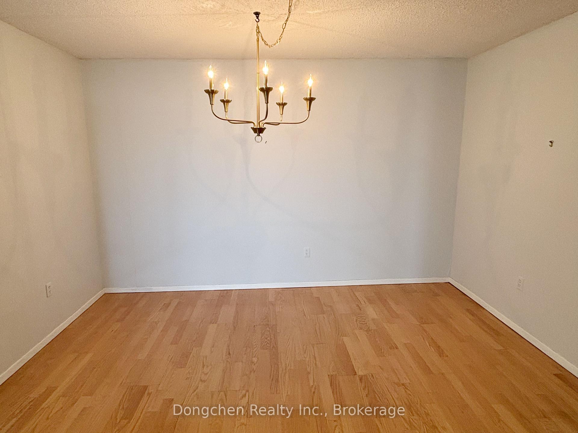 Photo 9 of Unit 1901, 55 Skymark Drive, North York, Hillcrest Village — HOMEH