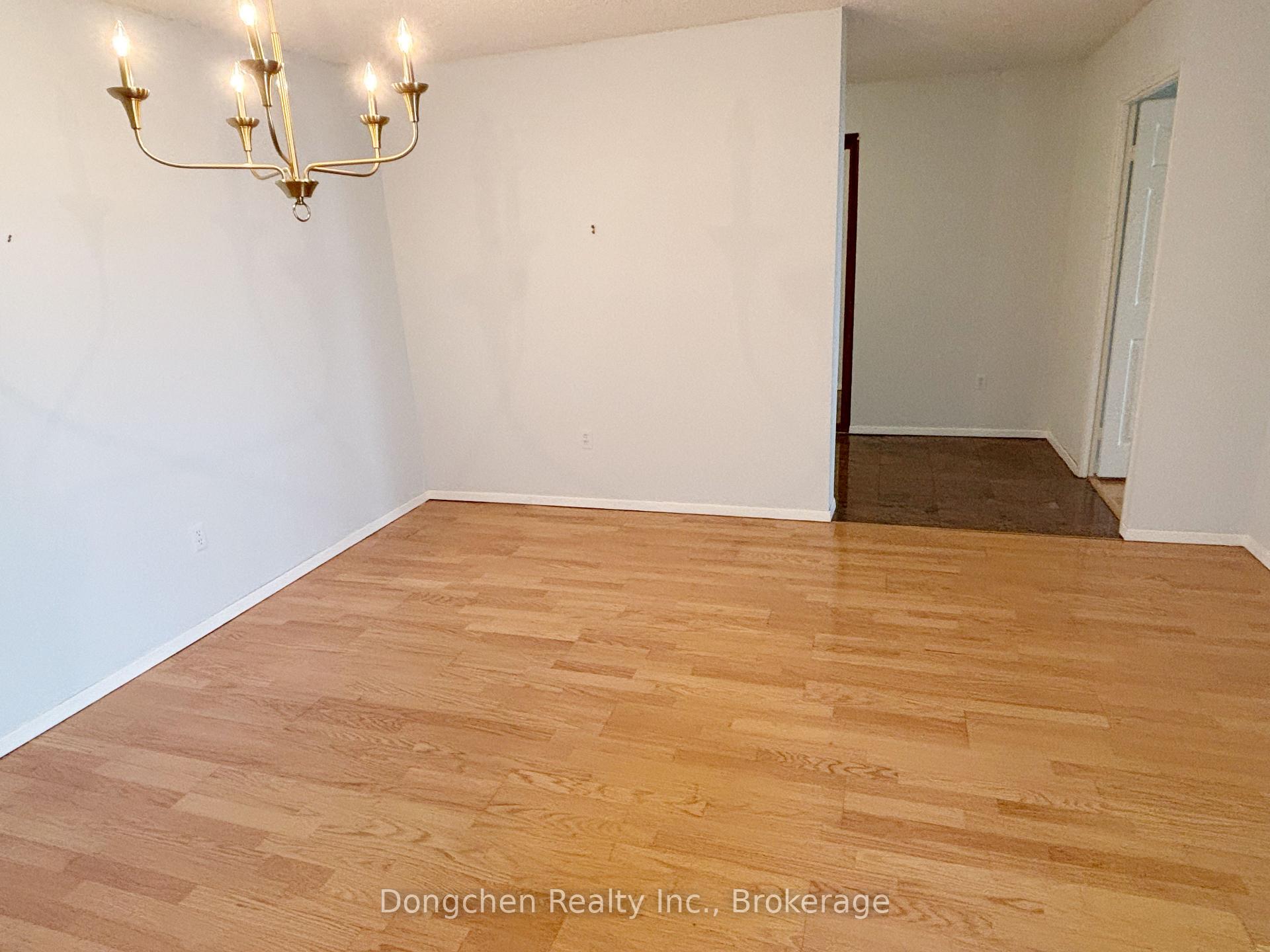 Photo 10 of Unit 1901, 55 Skymark Drive, North York, Hillcrest Village — HOMEH