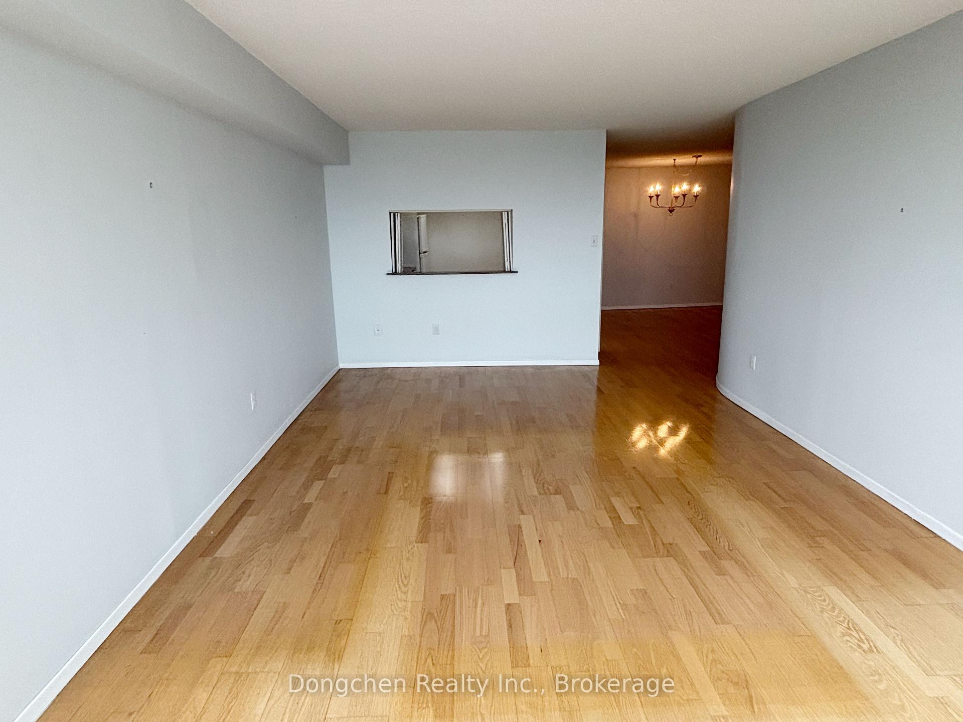 Photo 13 of Unit 1901, 55 Skymark Drive, North York, Hillcrest Village — HOMEH