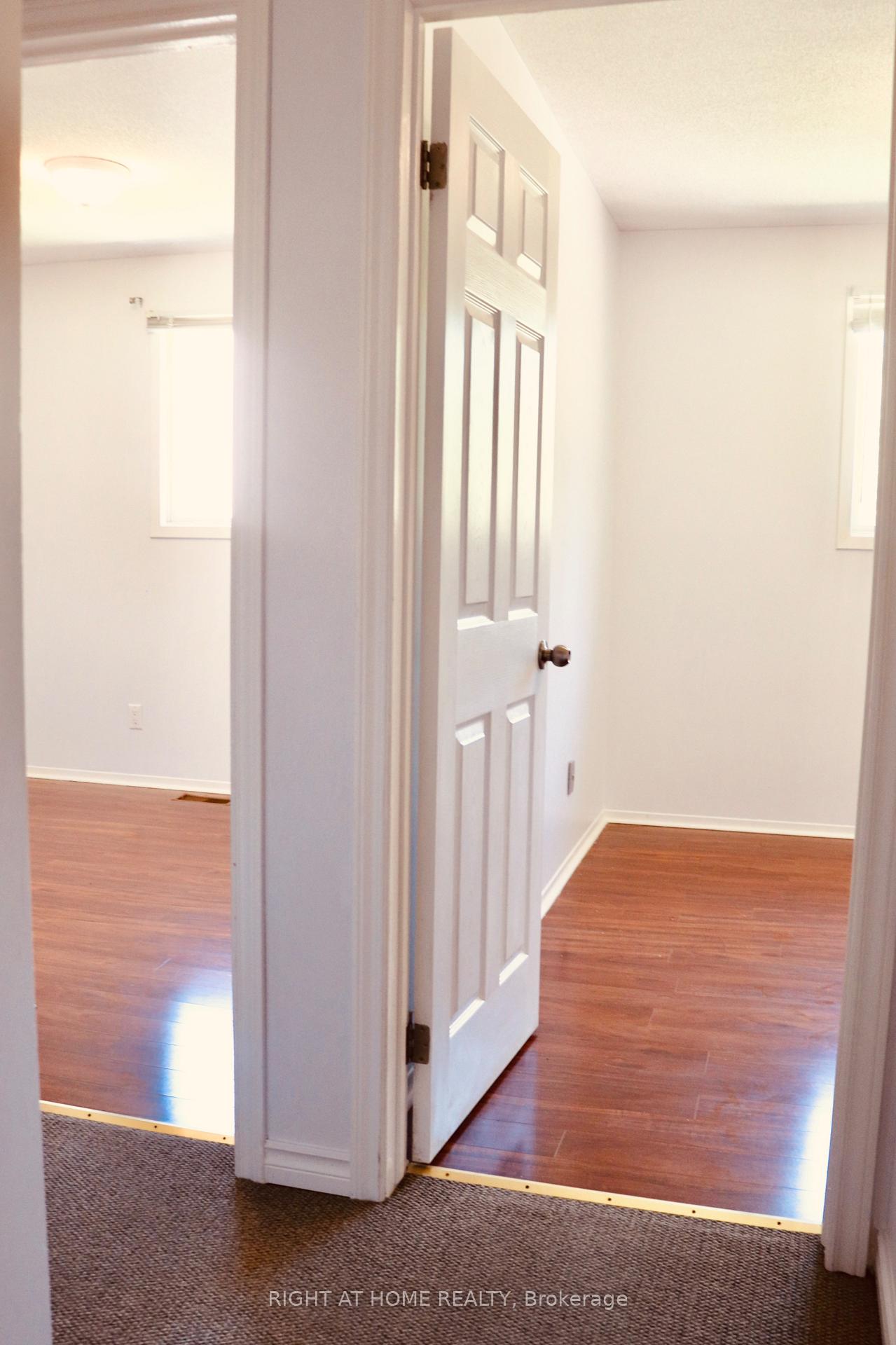 Photo 17 of Unit Main Floor, 32 Vintage Crescent, St. Catharines, Ridley — HOMEH