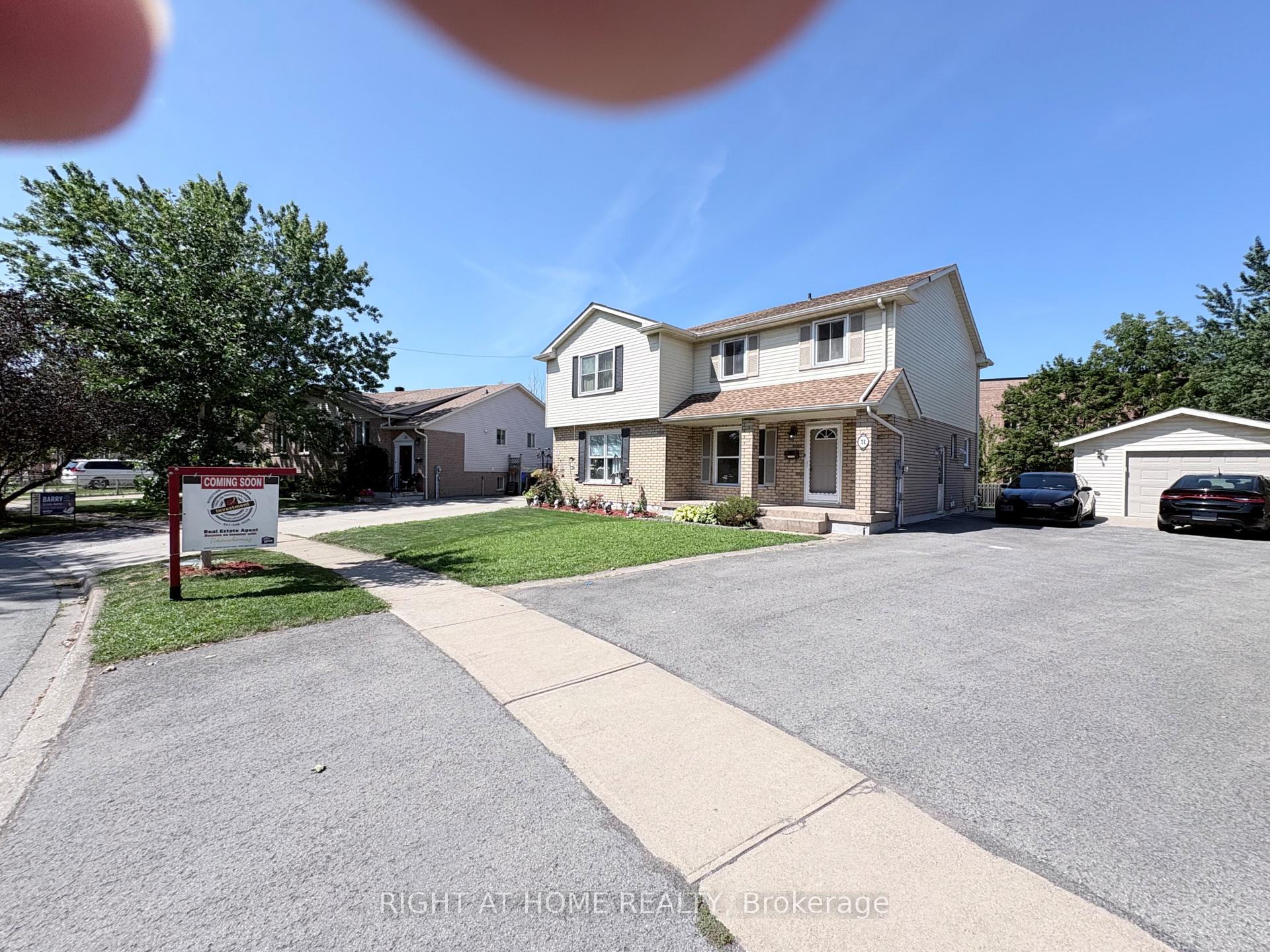 Photo 26 of Unit Main Floor, 32 Vintage Crescent, St. Catharines, Ridley — HOMEH