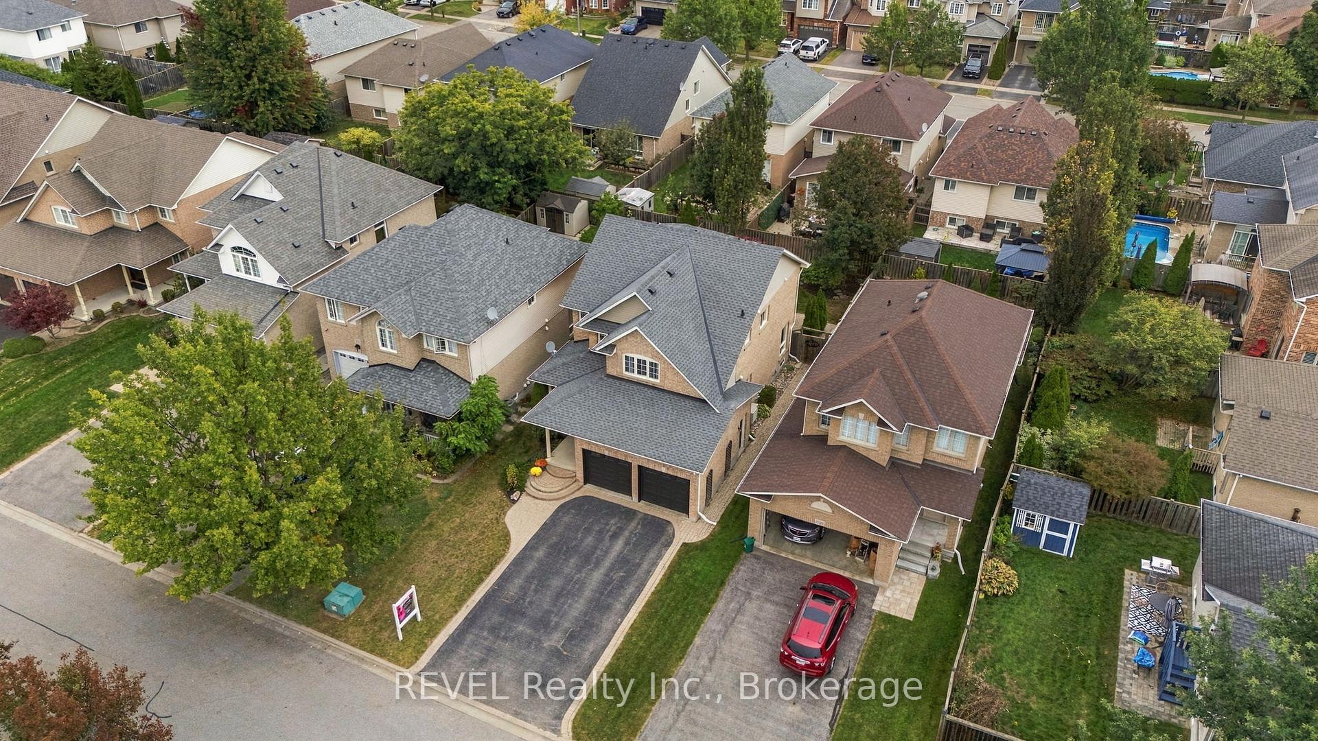 Photo 5 of 2097 Stornoway Street, Oshawa, Kedron — HOMEH