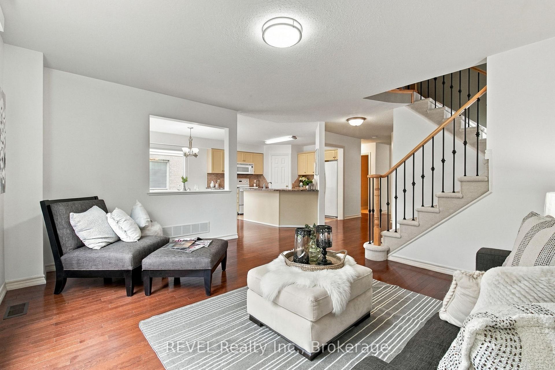 Photo 10 of 2097 Stornoway Street, Oshawa, Kedron — HOMEH
