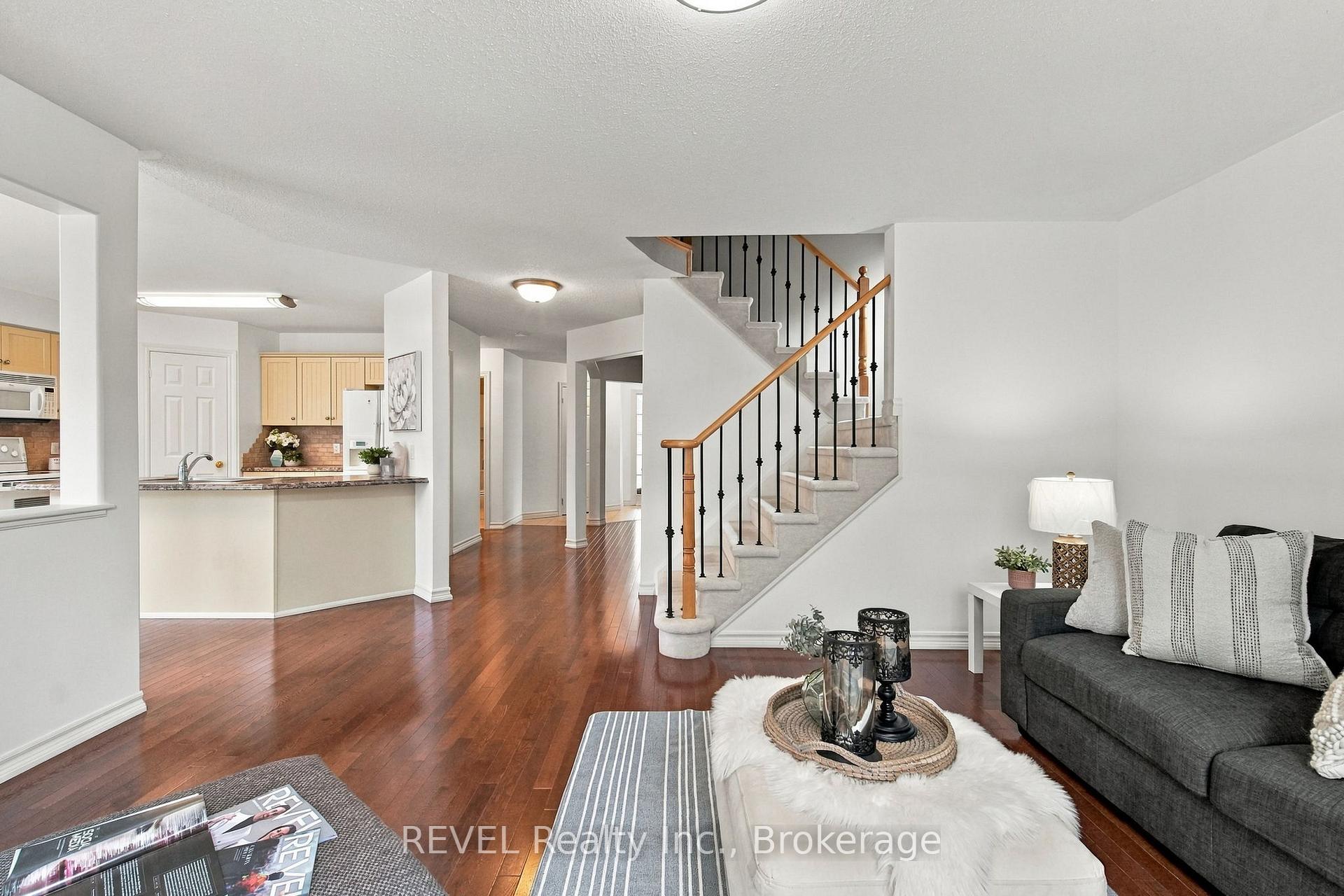 Photo 11 of 2097 Stornoway Street, Oshawa, Kedron — HOMEH