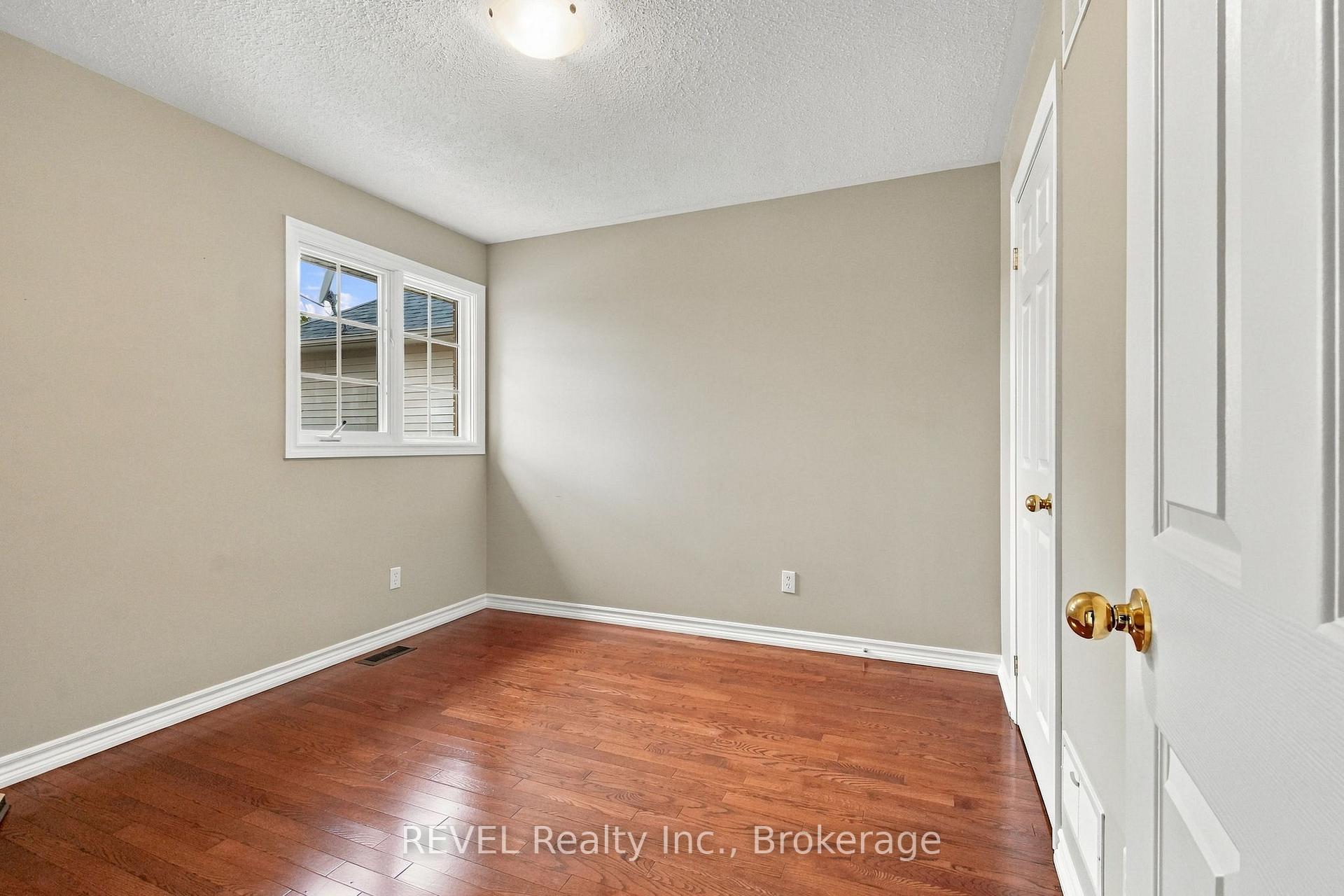 Photo 19 of 2097 Stornoway Street, Oshawa, Kedron — HOMEH