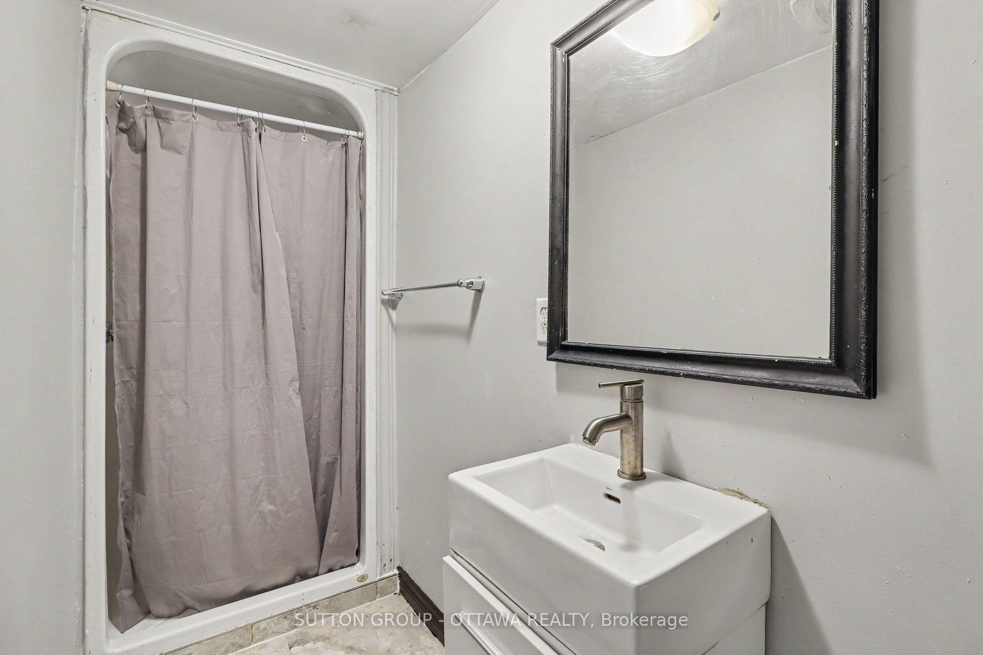 Photo 23 of 678 Rejane Crescent, Hawkesbury, Hawkesbury — HOMEH