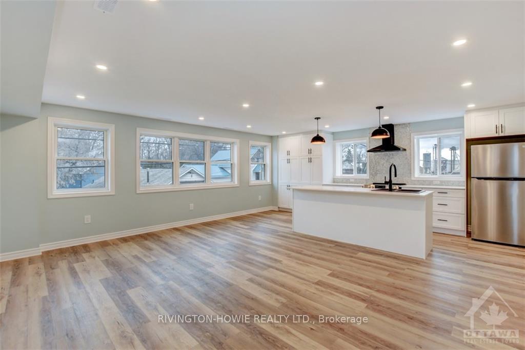 Photo 5 of Unit 1, 413 Donald B Munro Drive, Ottawa, Carp — HOMEH