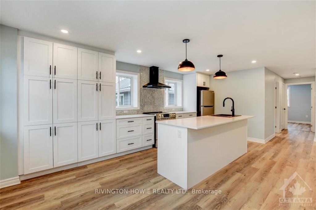 Photo 7 of Unit 1, 413 Donald B Munro Drive, Ottawa, Carp — HOMEH