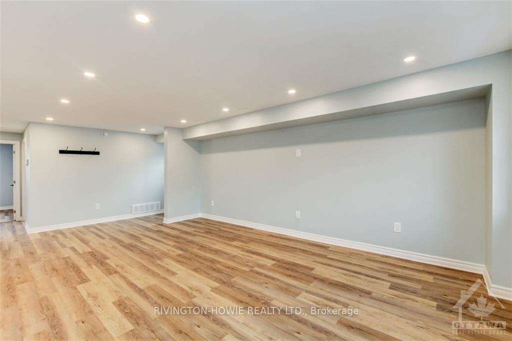 Photo 13 of Unit 1, 413 Donald B Munro Drive, Ottawa, Carp — HOMEH
