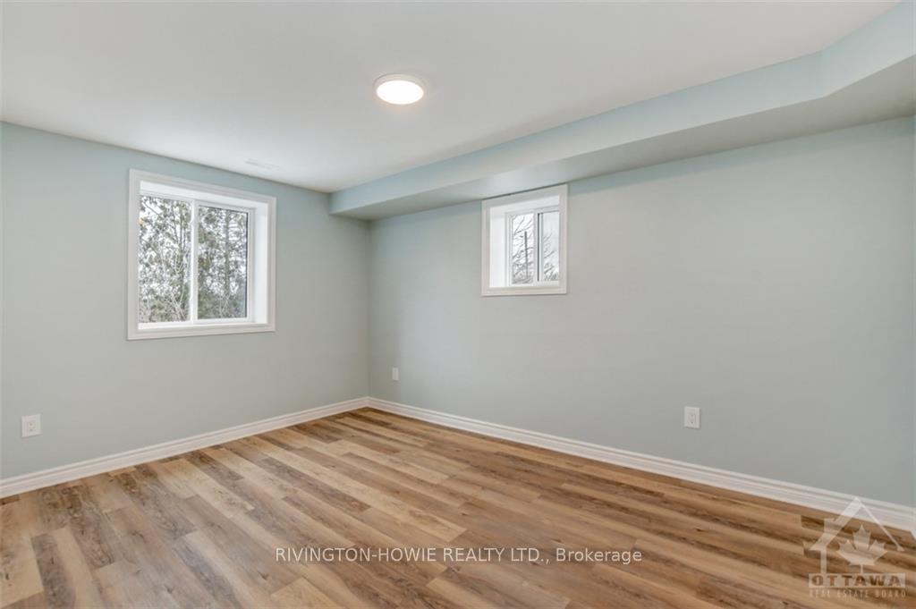 Photo 14 of Unit 1, 413 Donald B Munro Drive, Ottawa, Carp — HOMEH