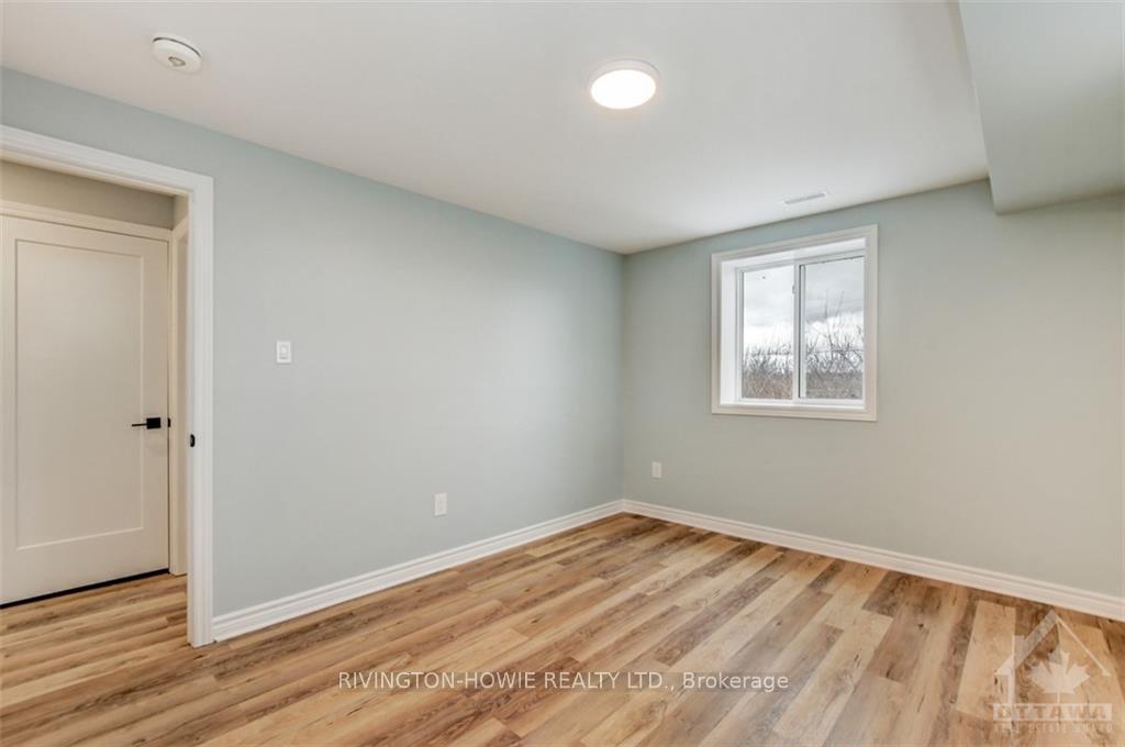 Photo 15 of Unit 1, 413 Donald B Munro Drive, Ottawa, Carp — HOMEH
