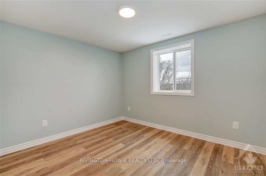 Photo 17 of Unit 1, 413 Donald B Munro Drive, Ottawa, Carp — HOMEH