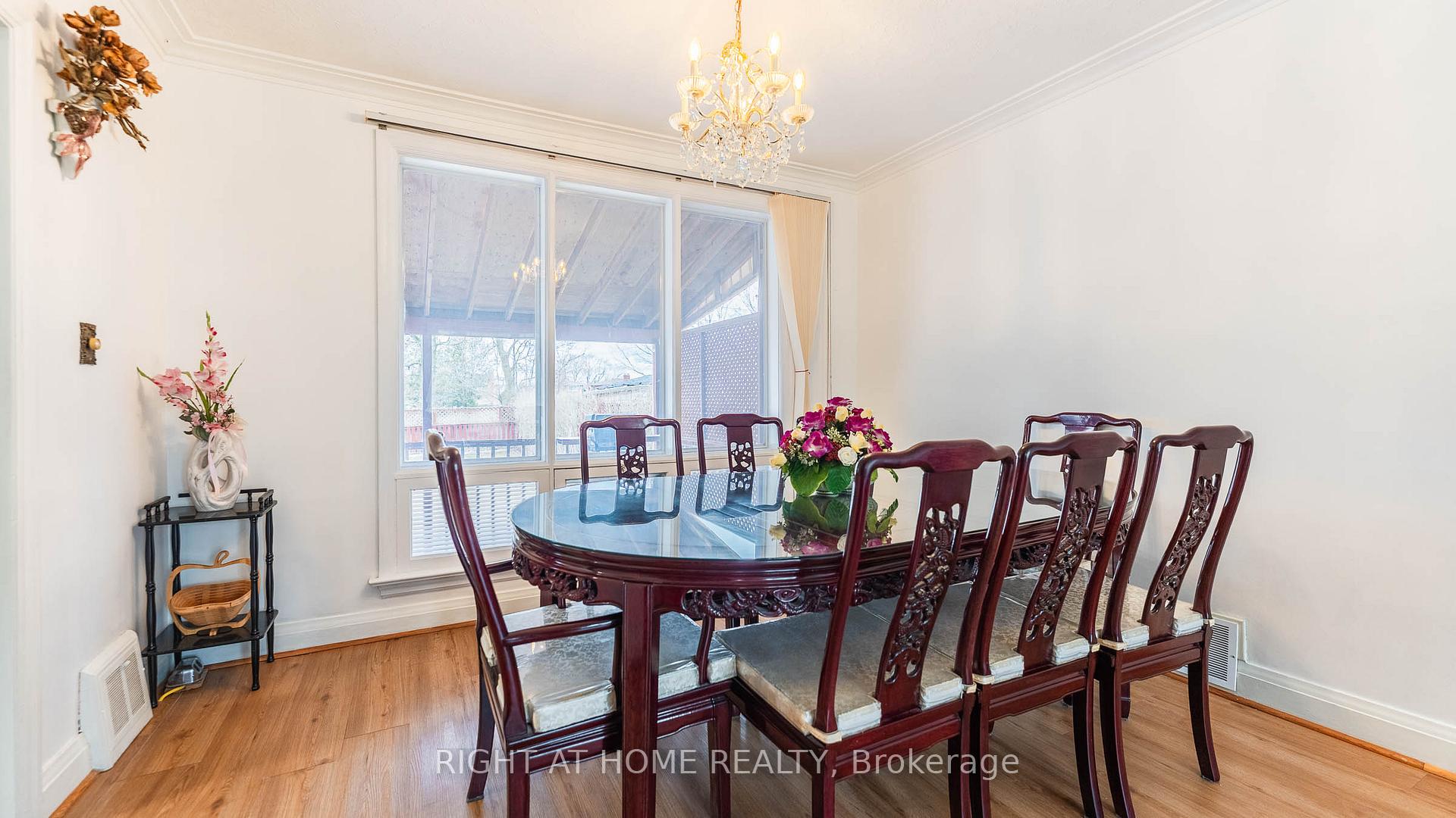 Photo 7 of 82 Tower Drive, Scarborough, Wexford-Maryvale — HOMEH