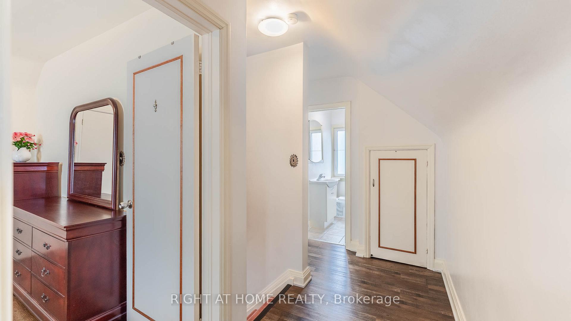 Photo 19 of 82 Tower Drive, Scarborough, Wexford-Maryvale — HOMEH