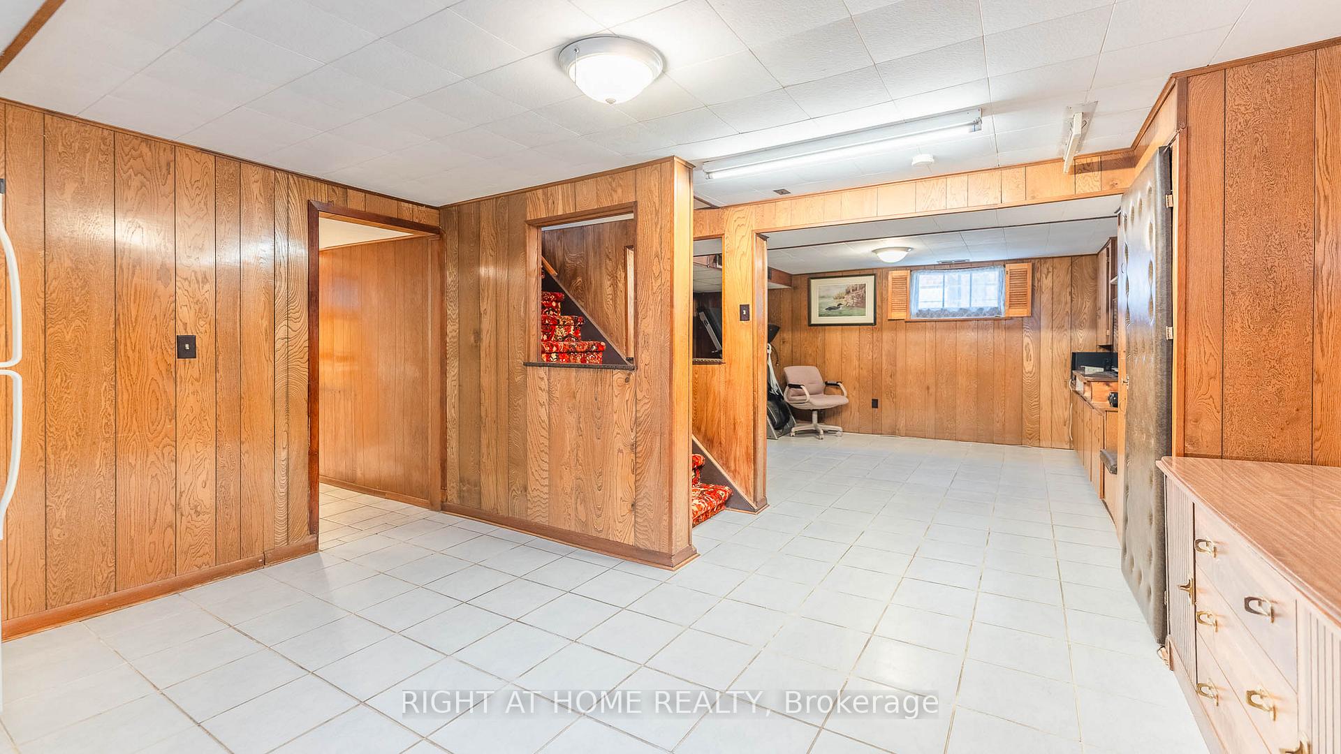 Photo 24 of 82 Tower Drive, Scarborough, Wexford-Maryvale — HOMEH