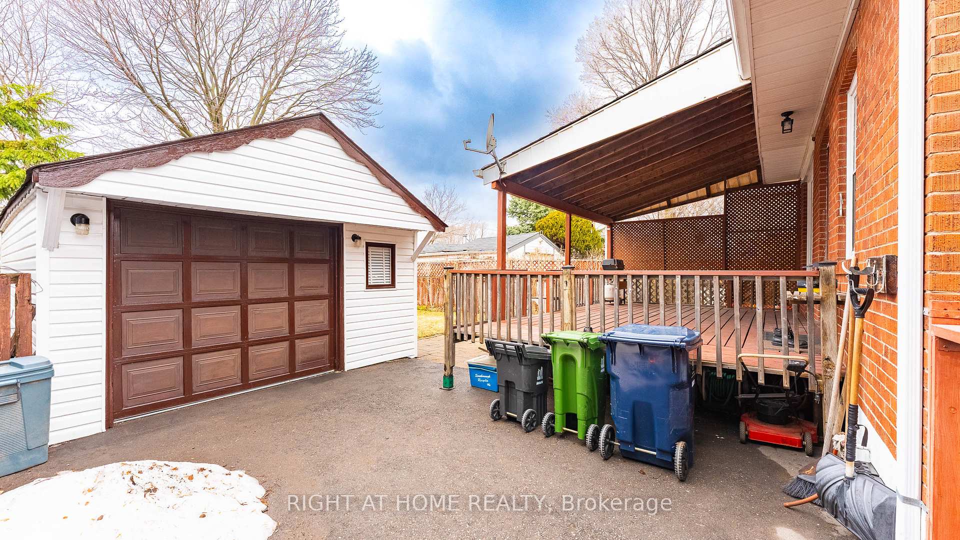 Photo 33 of 82 Tower Drive, Scarborough, Wexford-Maryvale — HOMEH