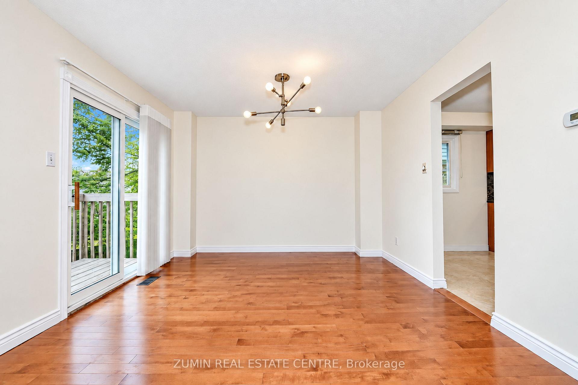 Photo 13 of 11 Whittington Court, Ajax, South West — HOMEH
