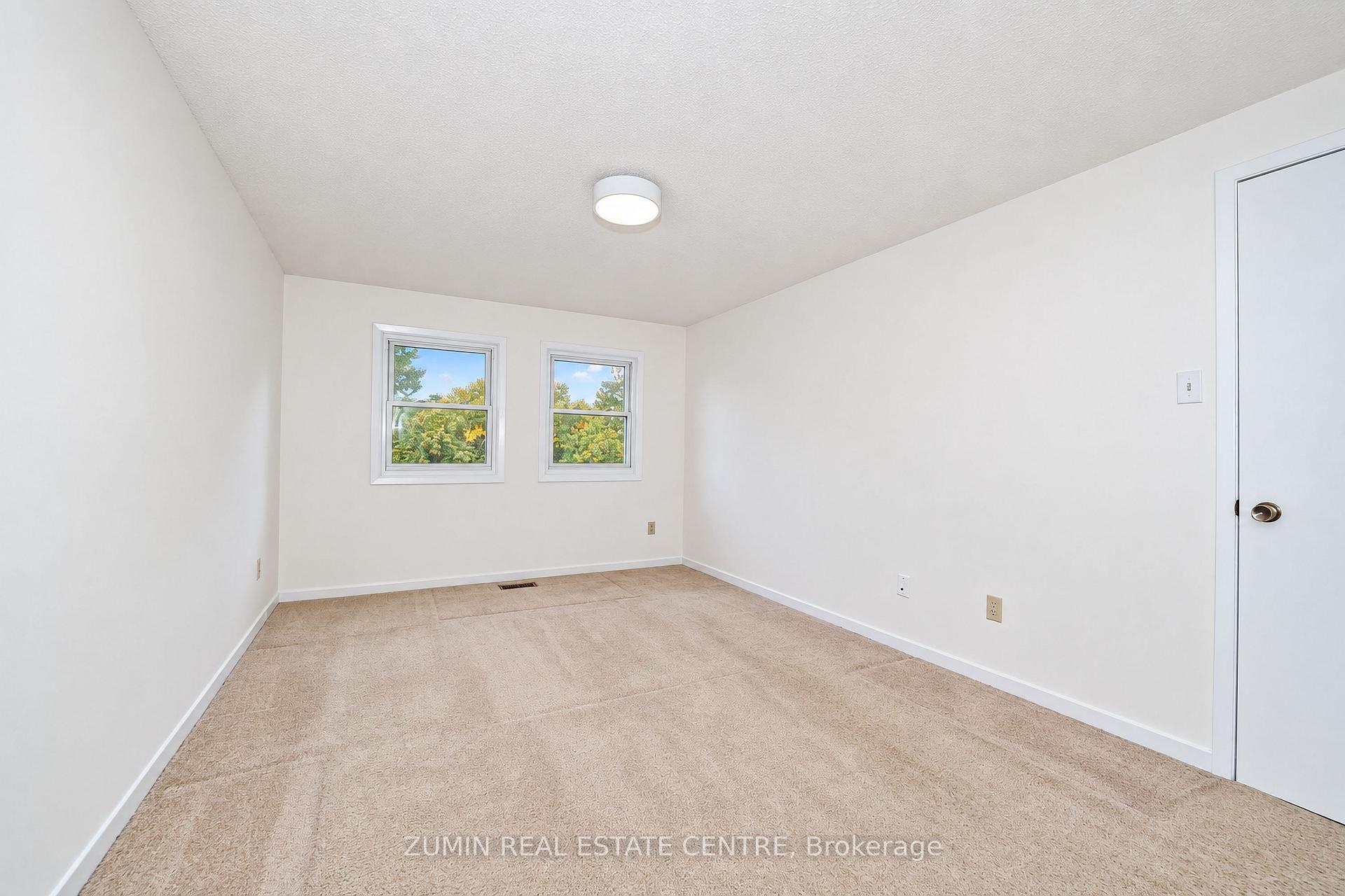 Photo 19 of 11 Whittington Court, Ajax, South West — HOMEH