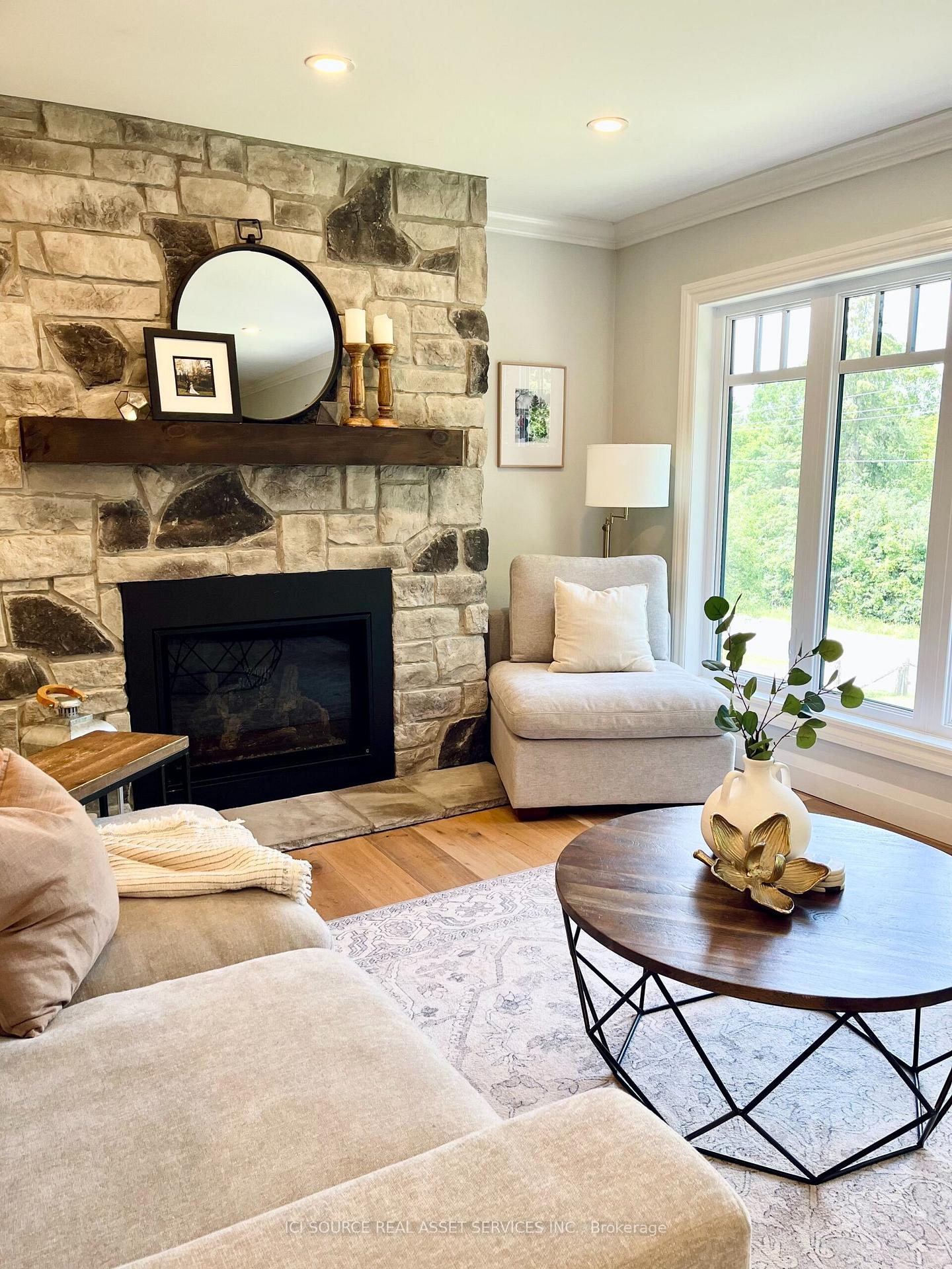 Photo 16 of 689 Ravenshoe Road, Uxbridge, Rural Uxbridge — HOMEH