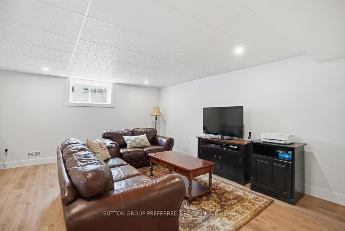 Photo 27 of 26 Thimbleweed Drive, Bluewater, Bayfield — HOMEH
