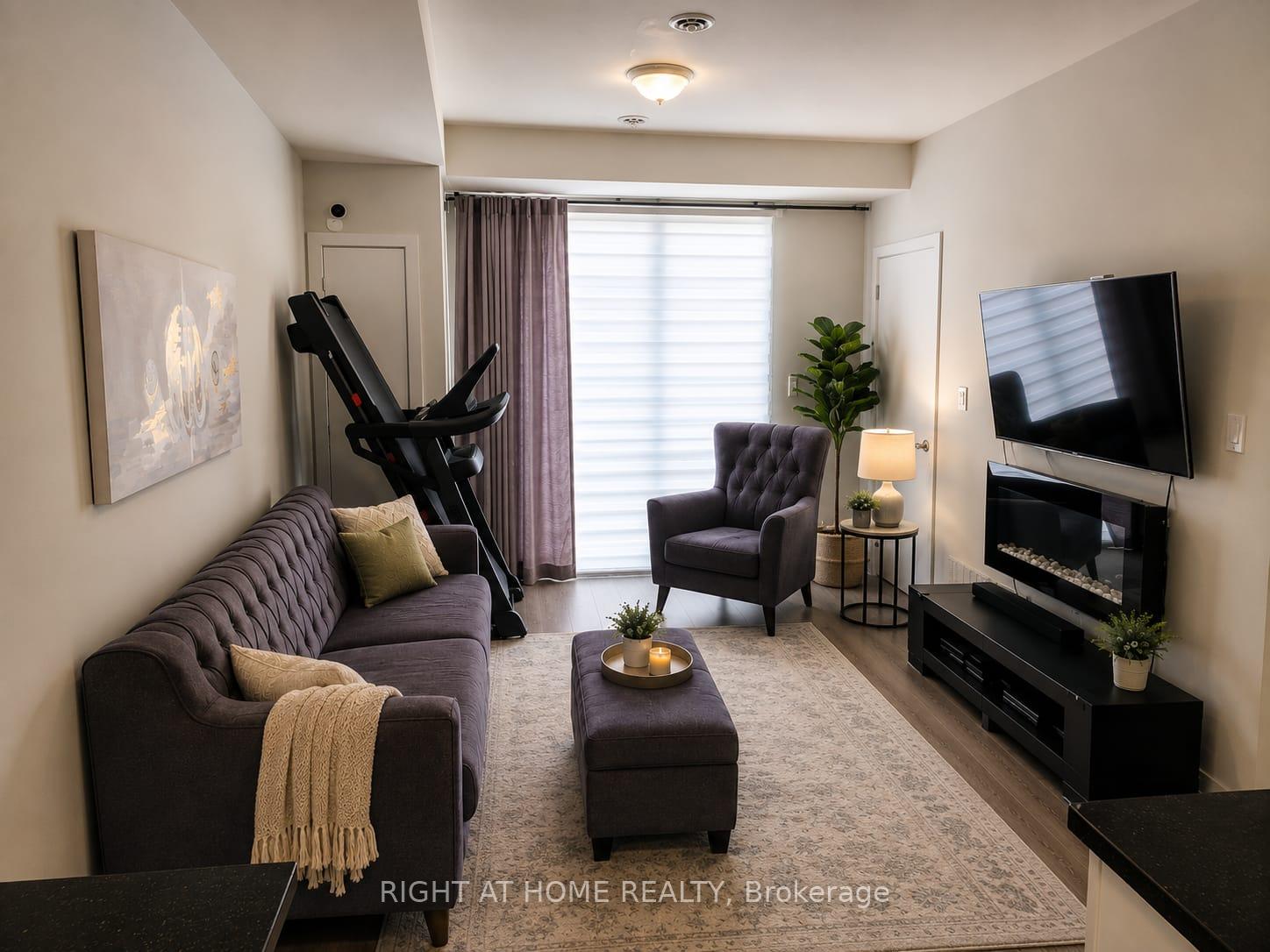 Photo 4 of Unit 15, 590 North Service Road, Hamilton, Lakeshore — HOMEH