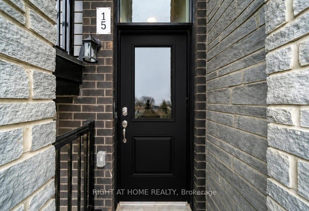 Photo 19 of Unit 15, 590 North Service Road, Hamilton, Lakeshore — HOMEH