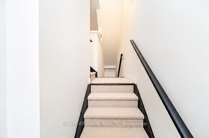 Photo 20 of Unit 15, 590 North Service Road, Hamilton, Lakeshore — HOMEH