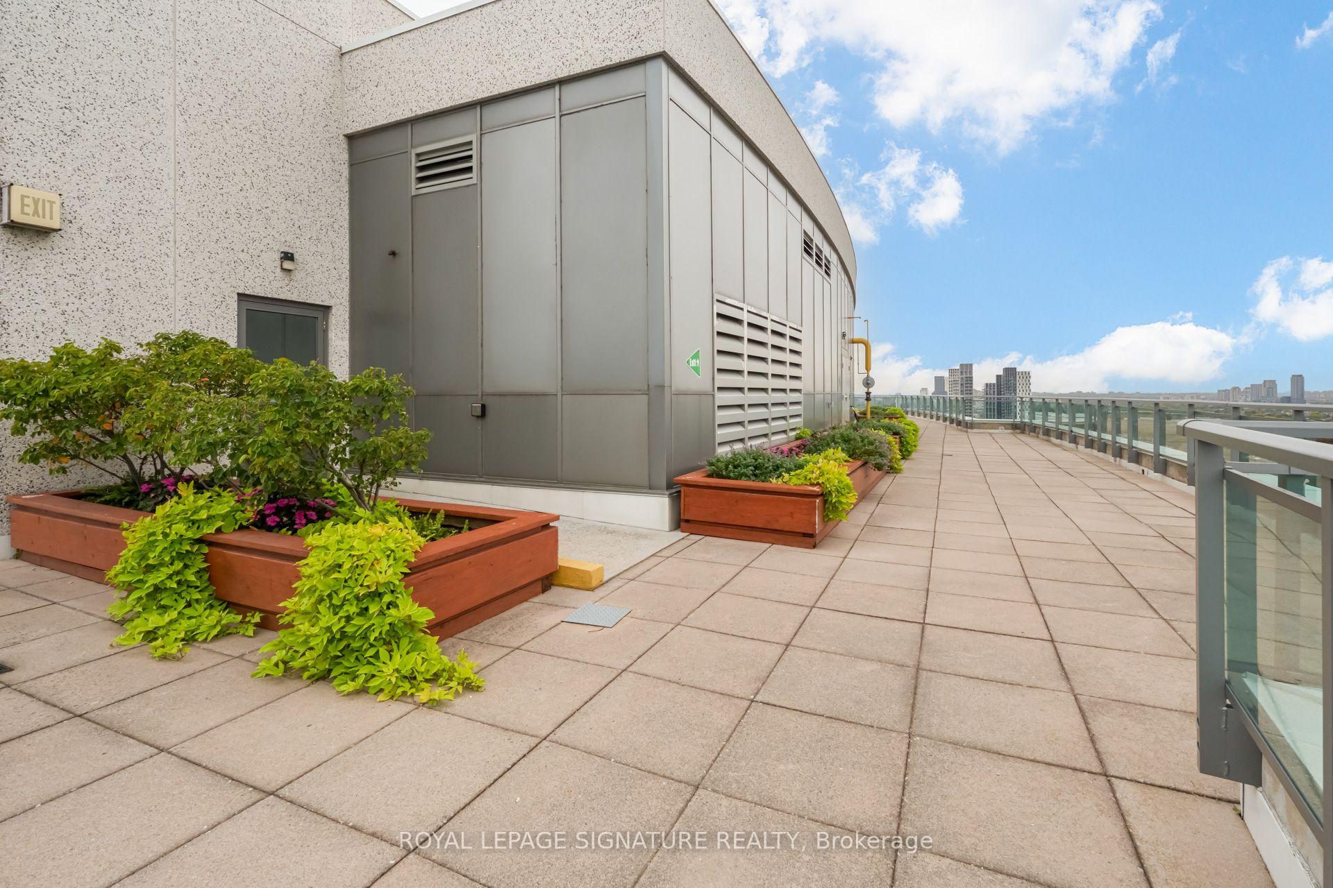 Photo 14 of Unit 612, 736 Spadina Avenue, Toronto, University — HOMEH