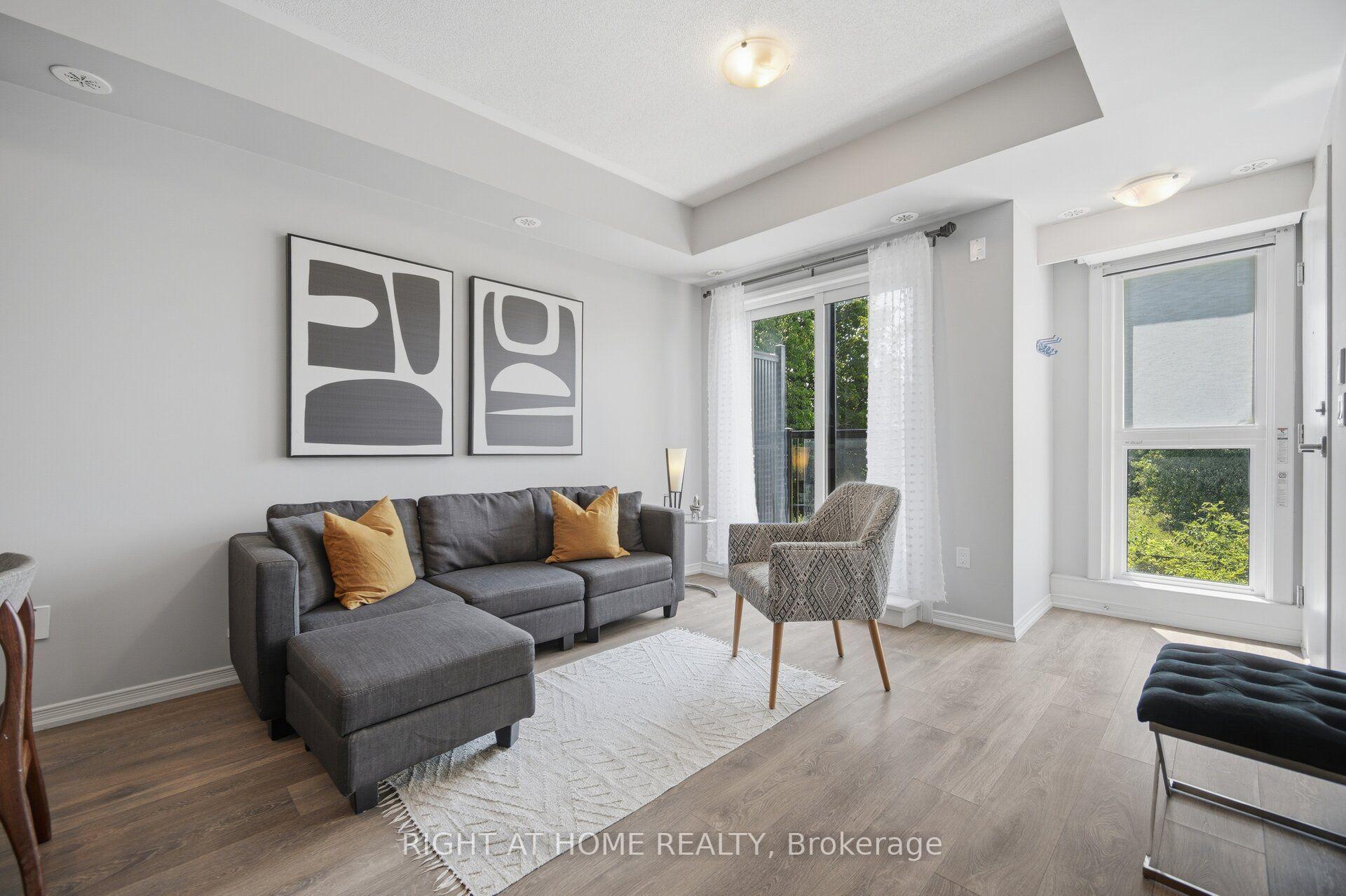 Photo 9 of Unit 233, 515 Kingbird Grove, Scarborough, Rouge — HOMEH