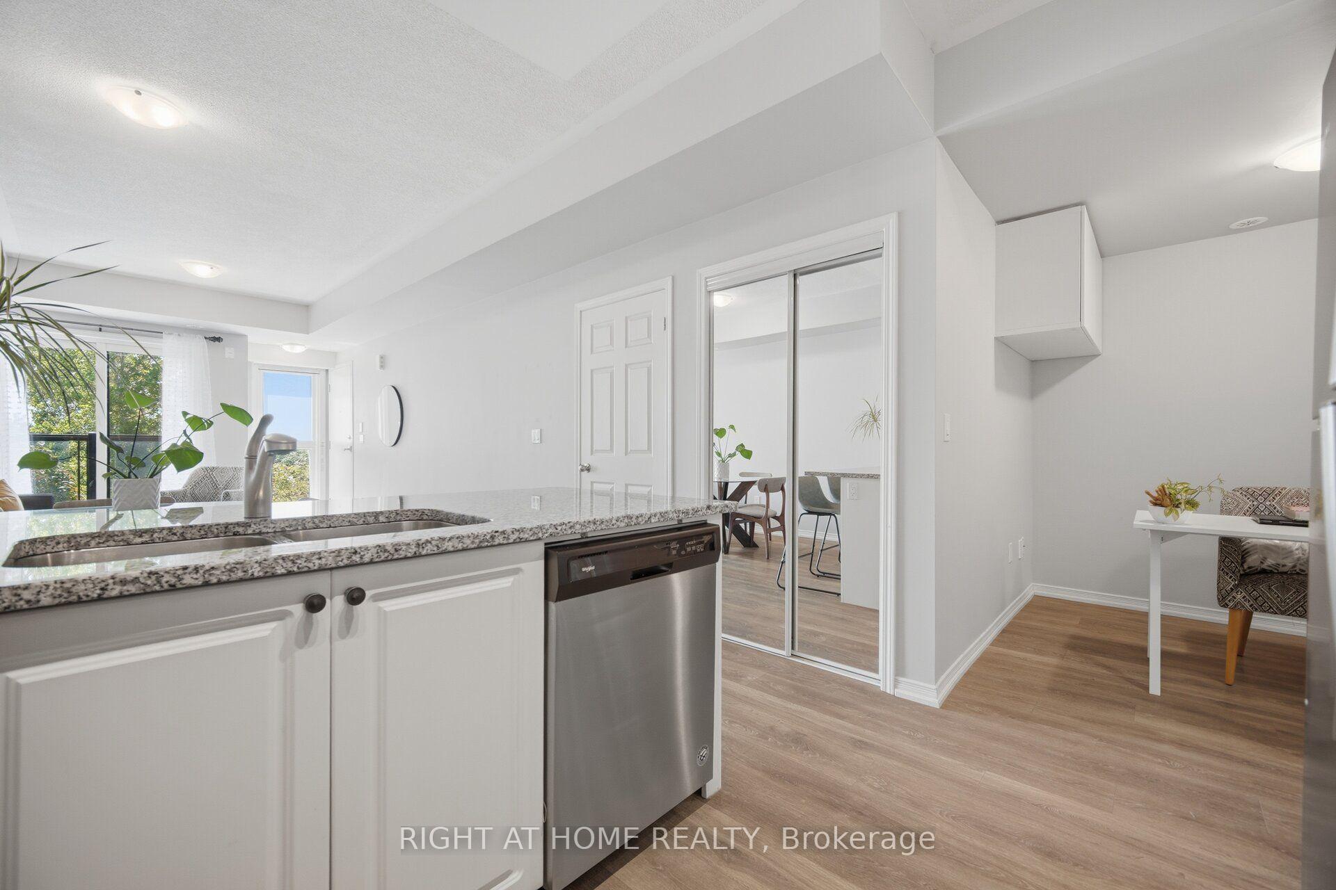 Photo 20 of Unit 233, 515 Kingbird Grove, Scarborough, Rouge — HOMEH