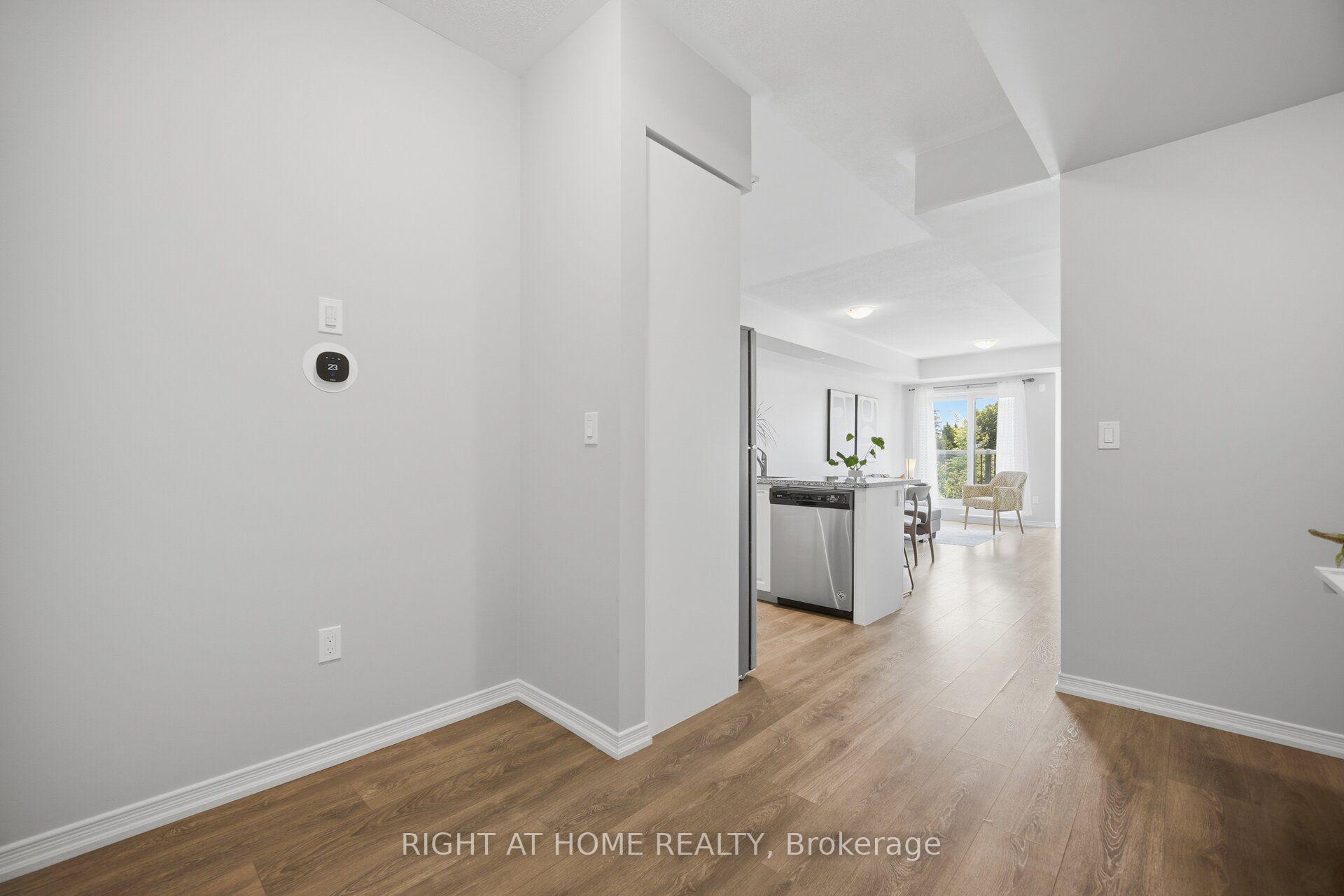 Photo 23 of Unit 233, 515 Kingbird Grove, Scarborough, Rouge — HOMEH