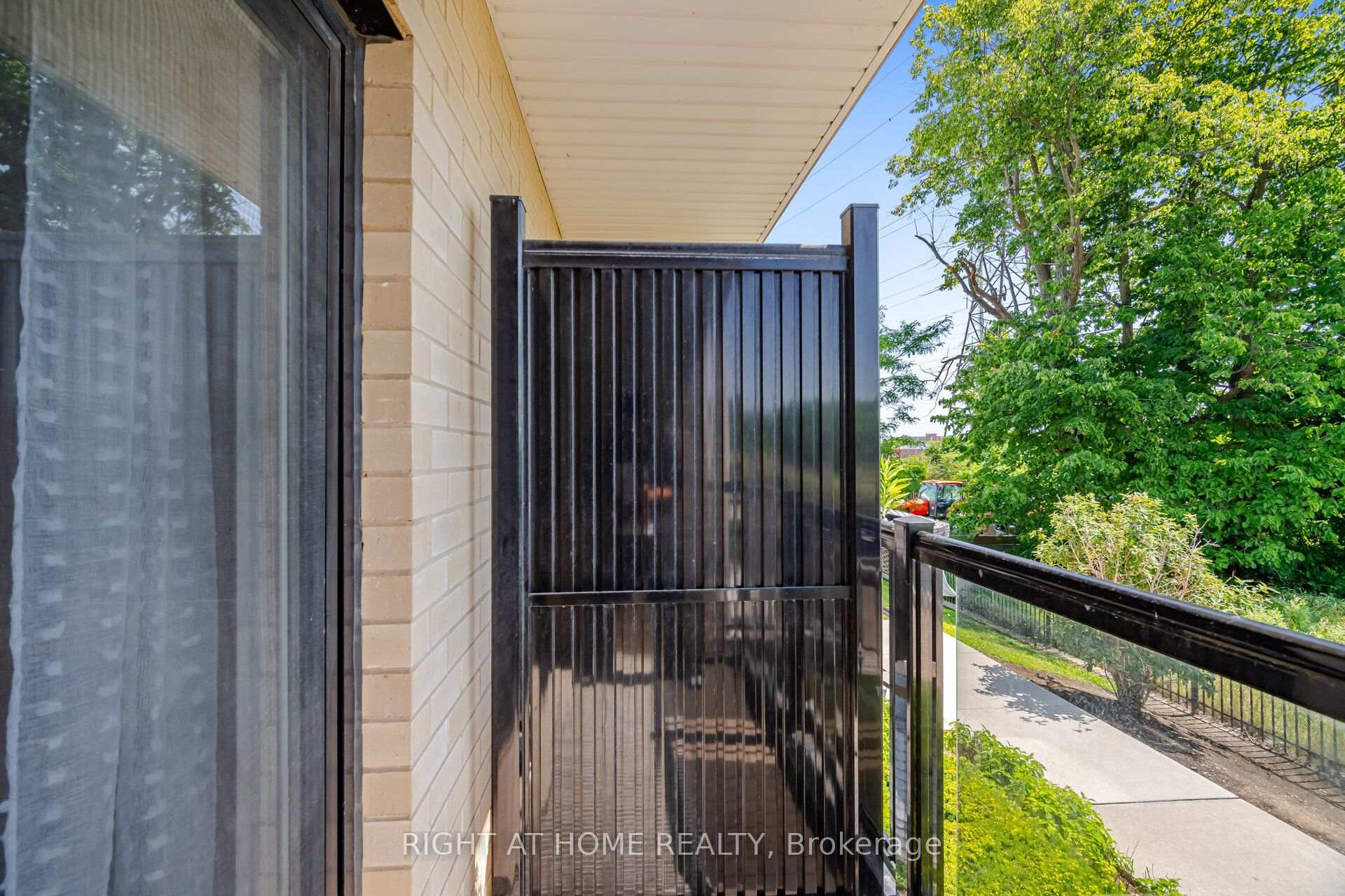 Photo 39 of Unit 233, 515 Kingbird Grove, Scarborough, Rouge — HOMEH