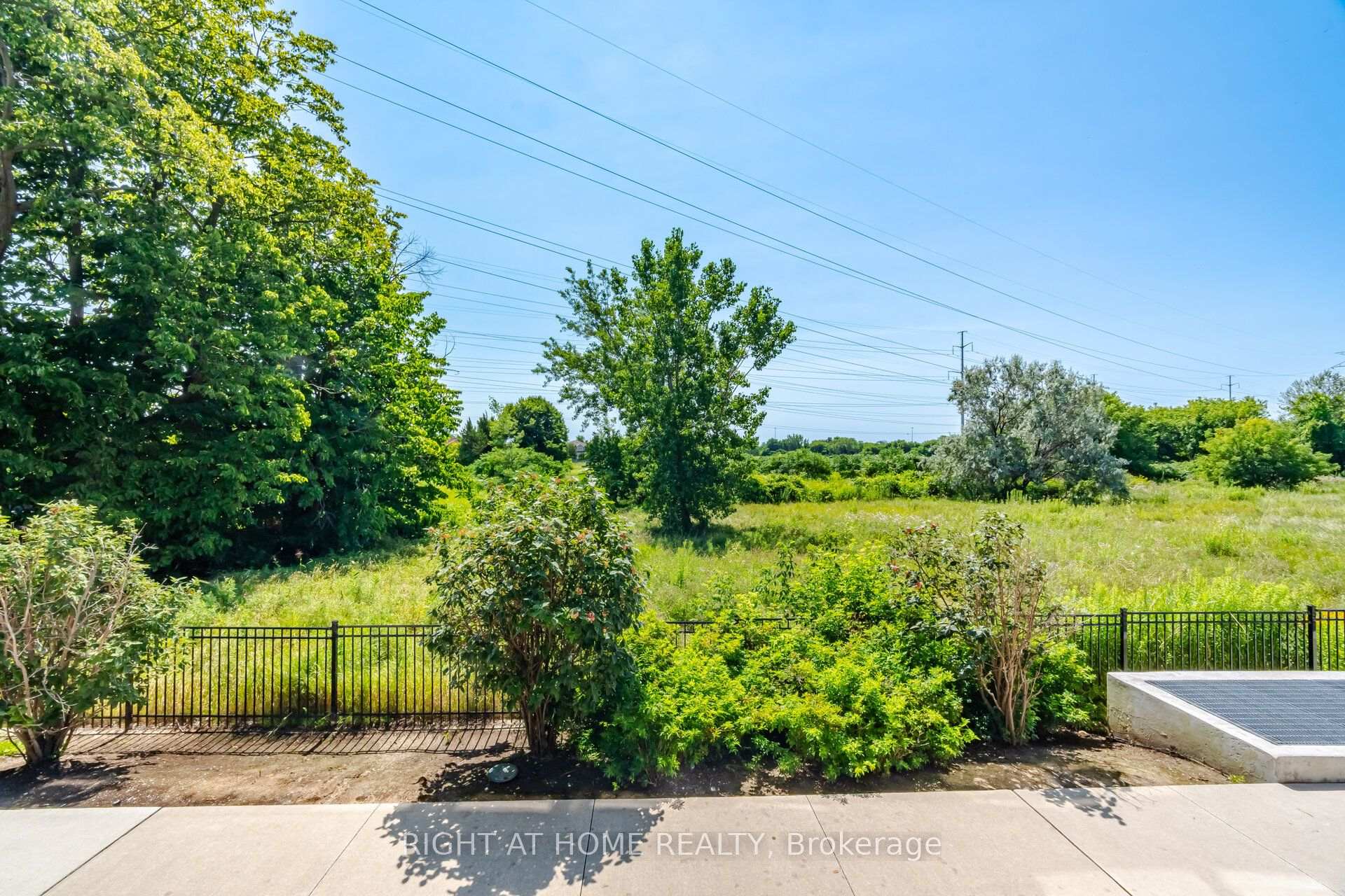Photo 41 of Unit 233, 515 Kingbird Grove, Scarborough, Rouge — HOMEH